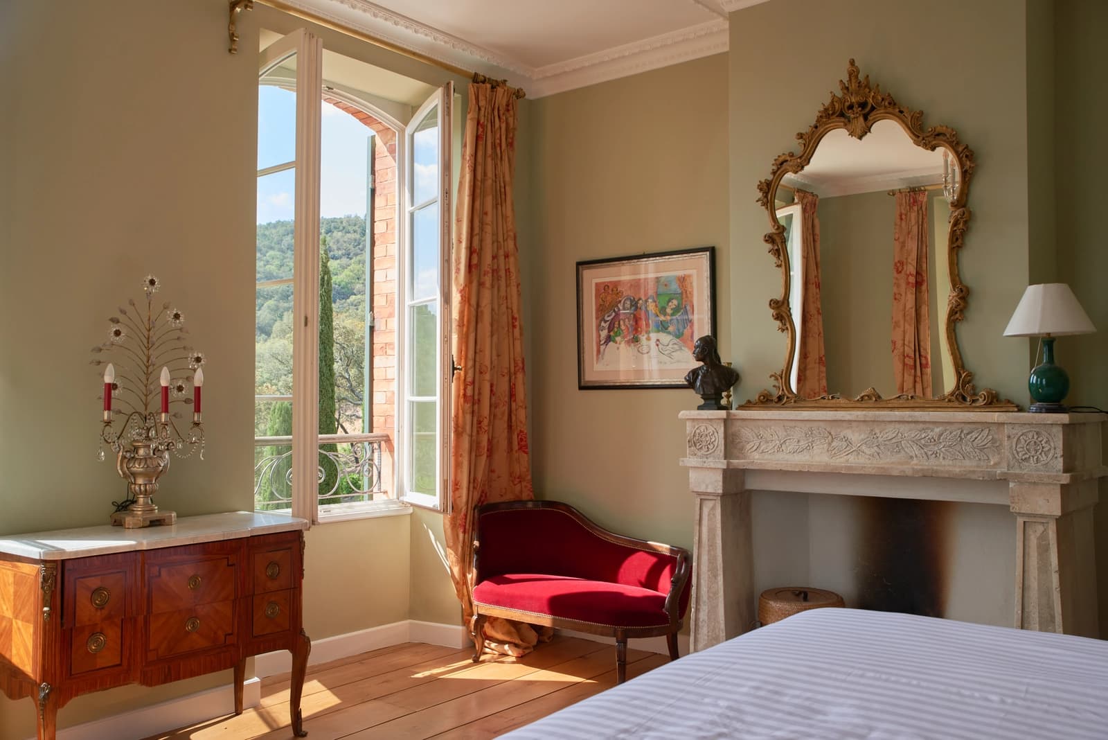 Space Le Chateau de le Mère - 2