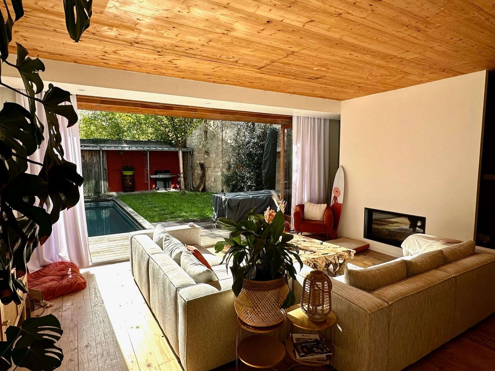 Sala en Encantadora cabaña justo en el centro de la bulliciosa ciudad. - 1