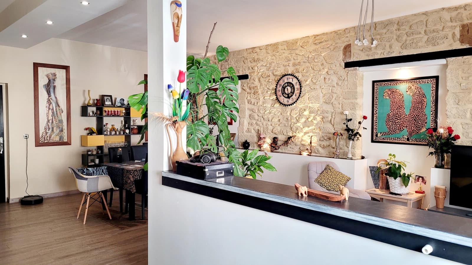 Space Les Murmures de Roche - 0