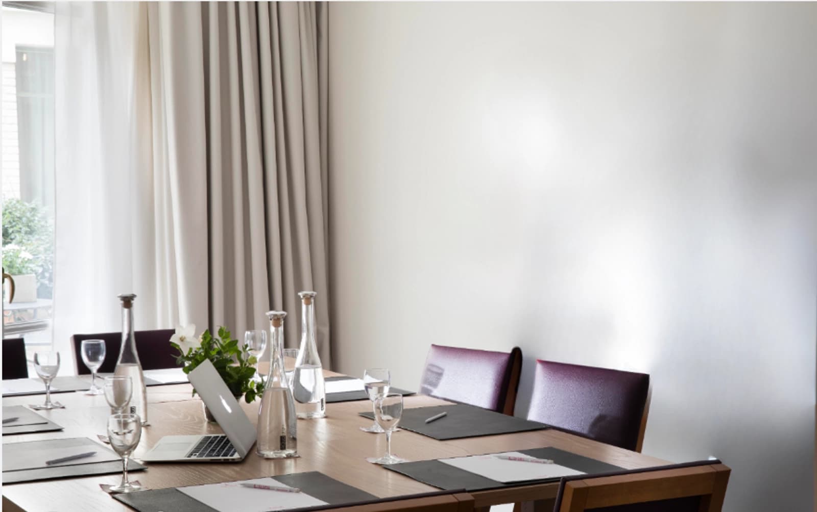Meeting room in Le Salon Parnasse - 1