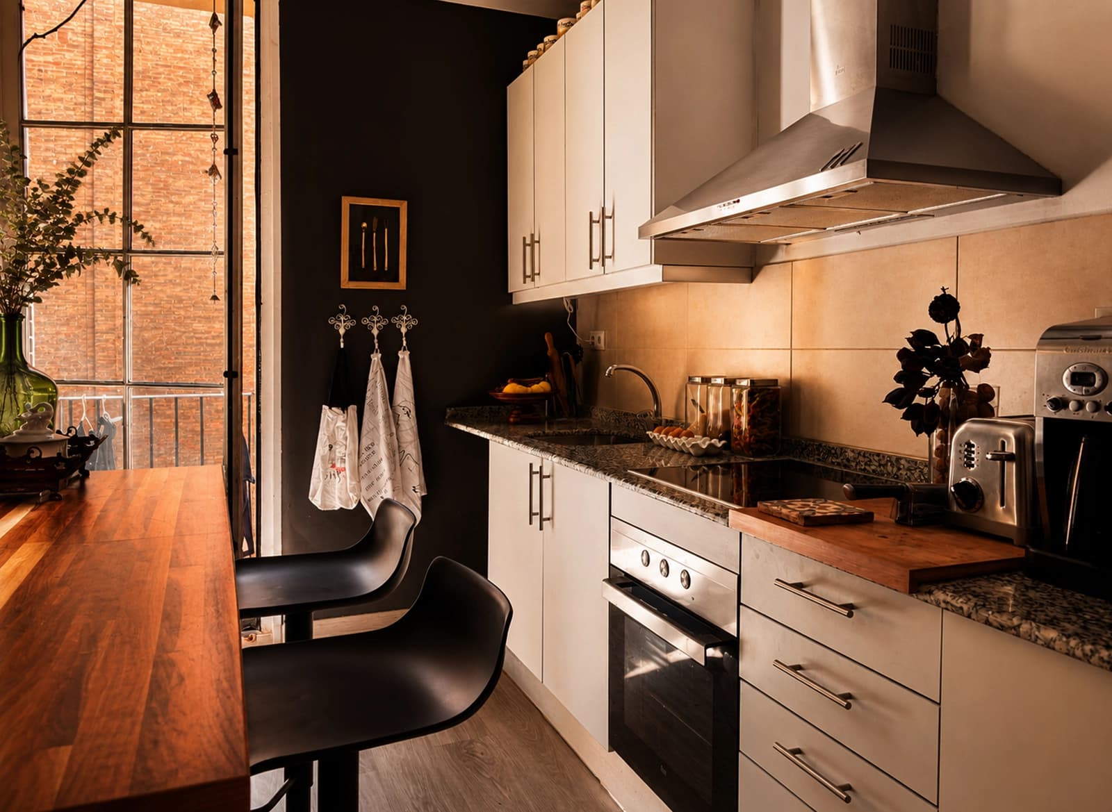 Espacio Piso con carácter, luz natural y ambientes versátiles para producciones en Barcelona - 4