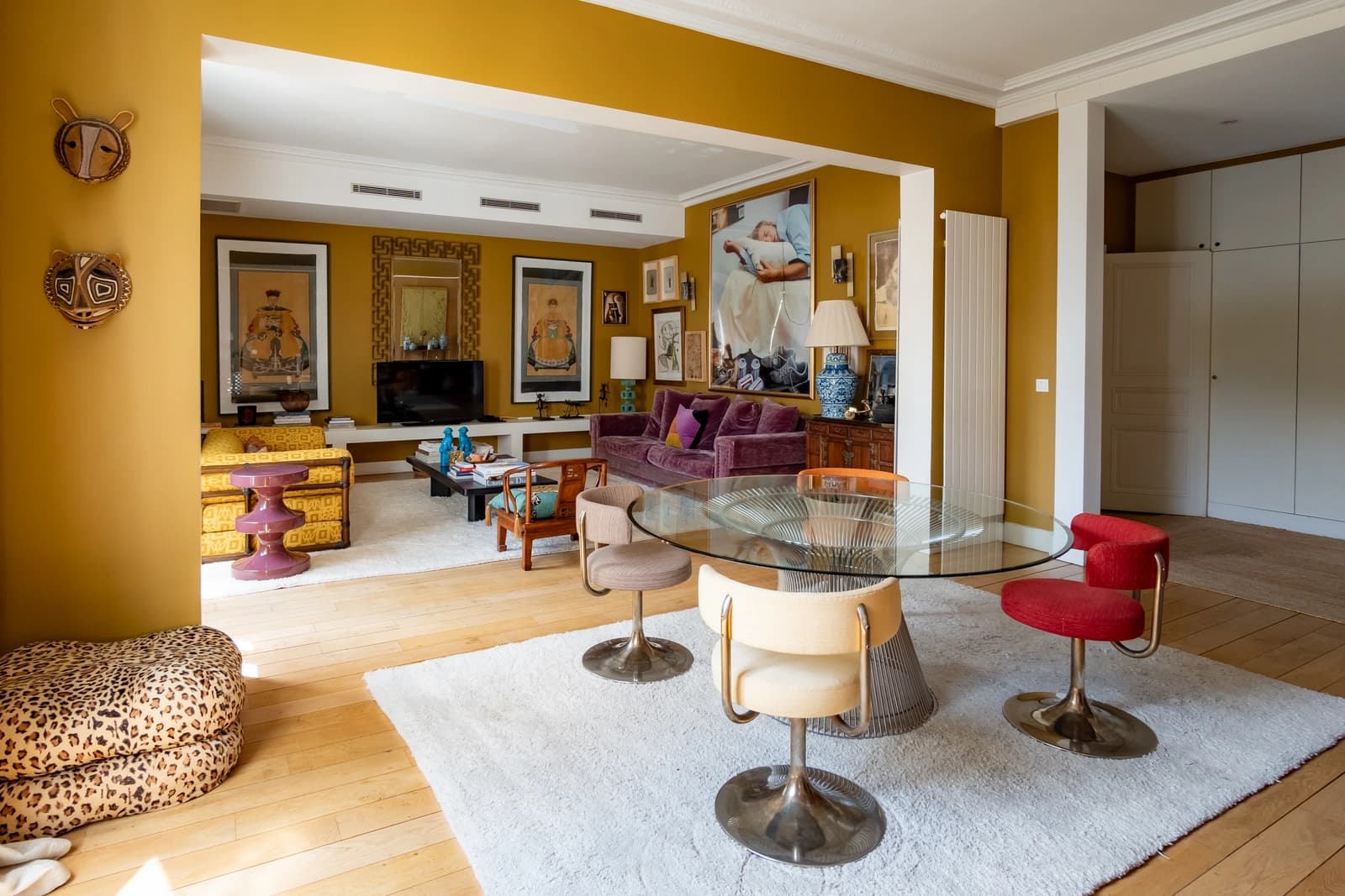 Space House 250m² on 2 floors - tastefully decorated - 1