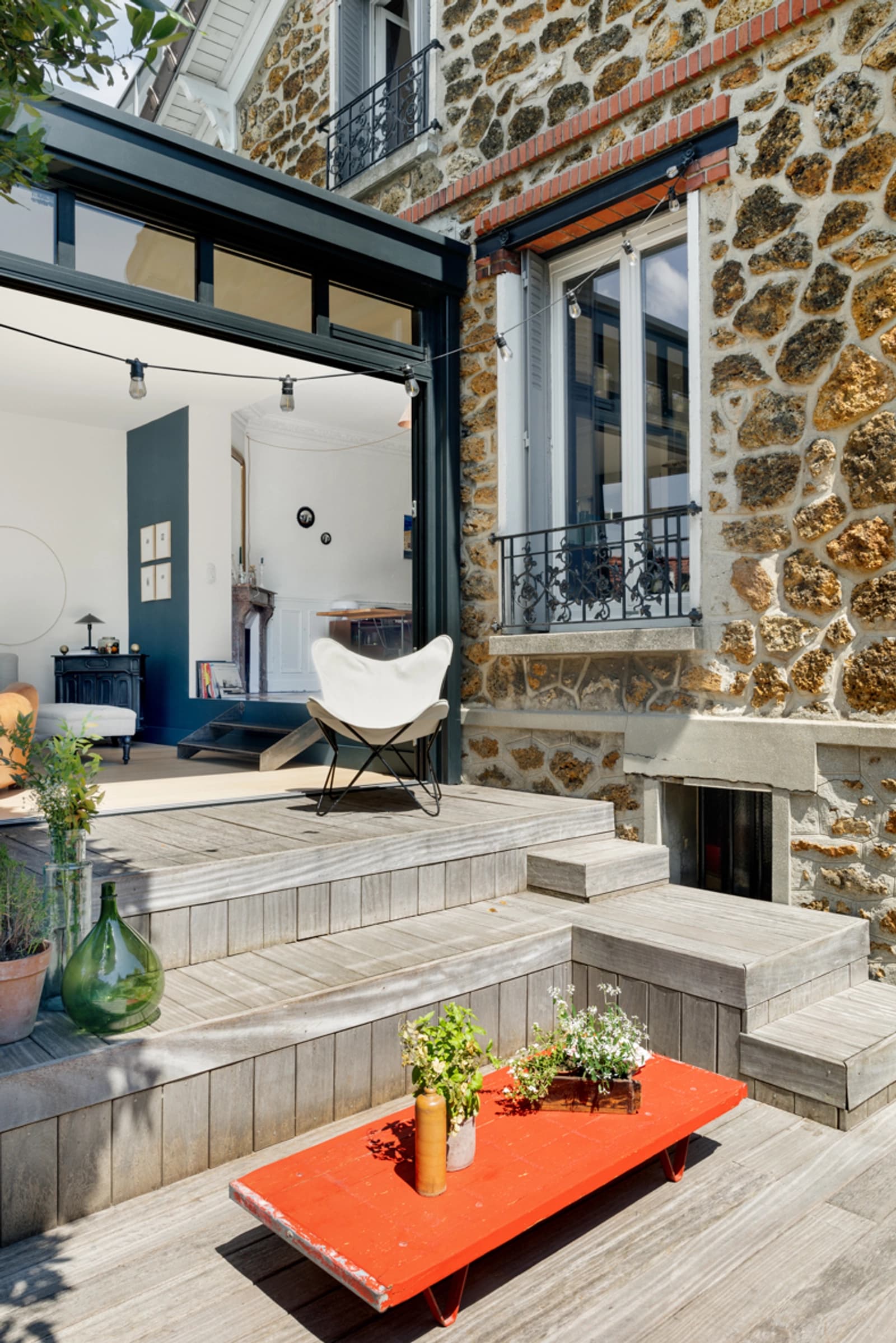 Space Maison meulière with verriere modern vintage style - 1