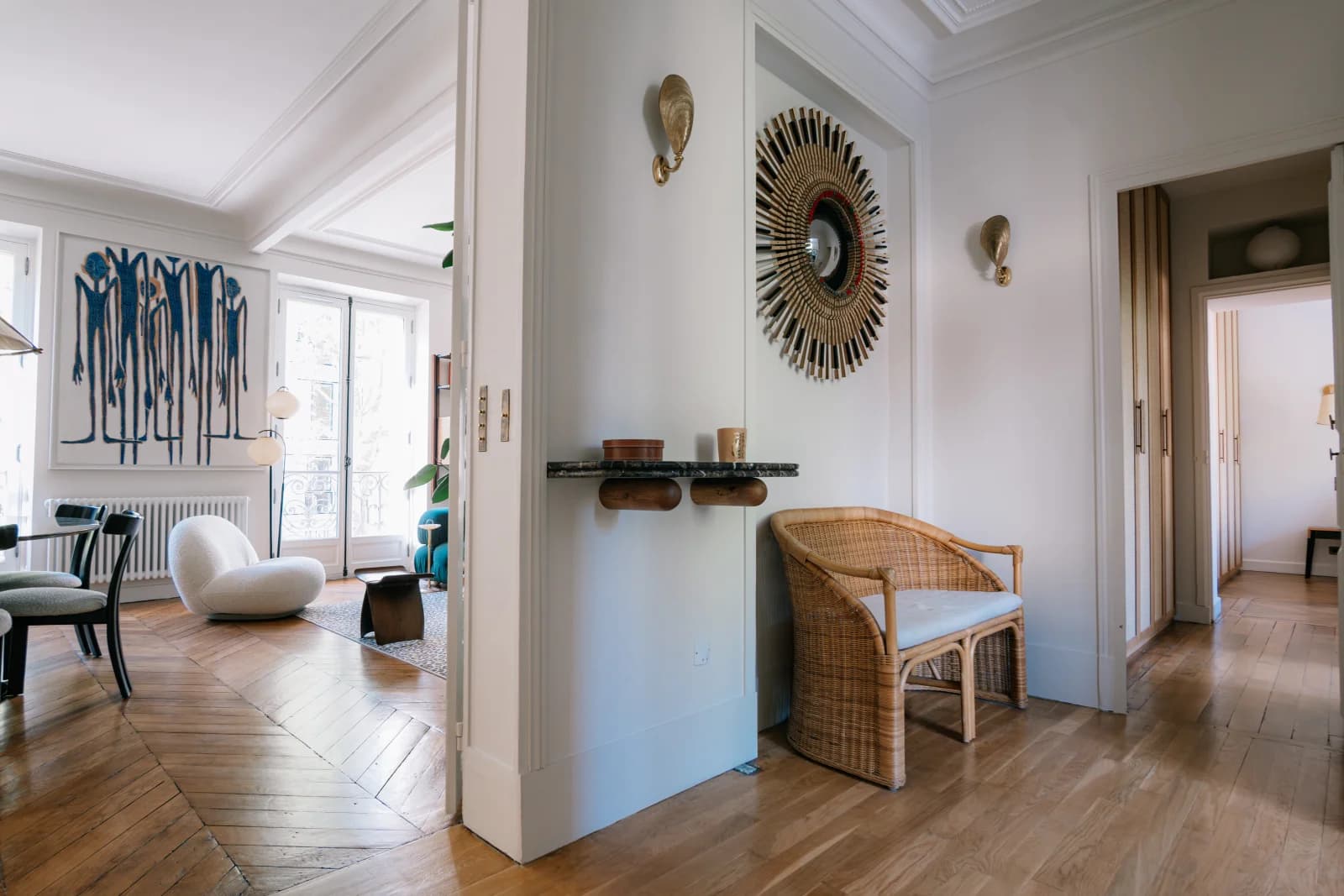 Space Large, bright, luxurious, refurbished apartment with private garden - 5