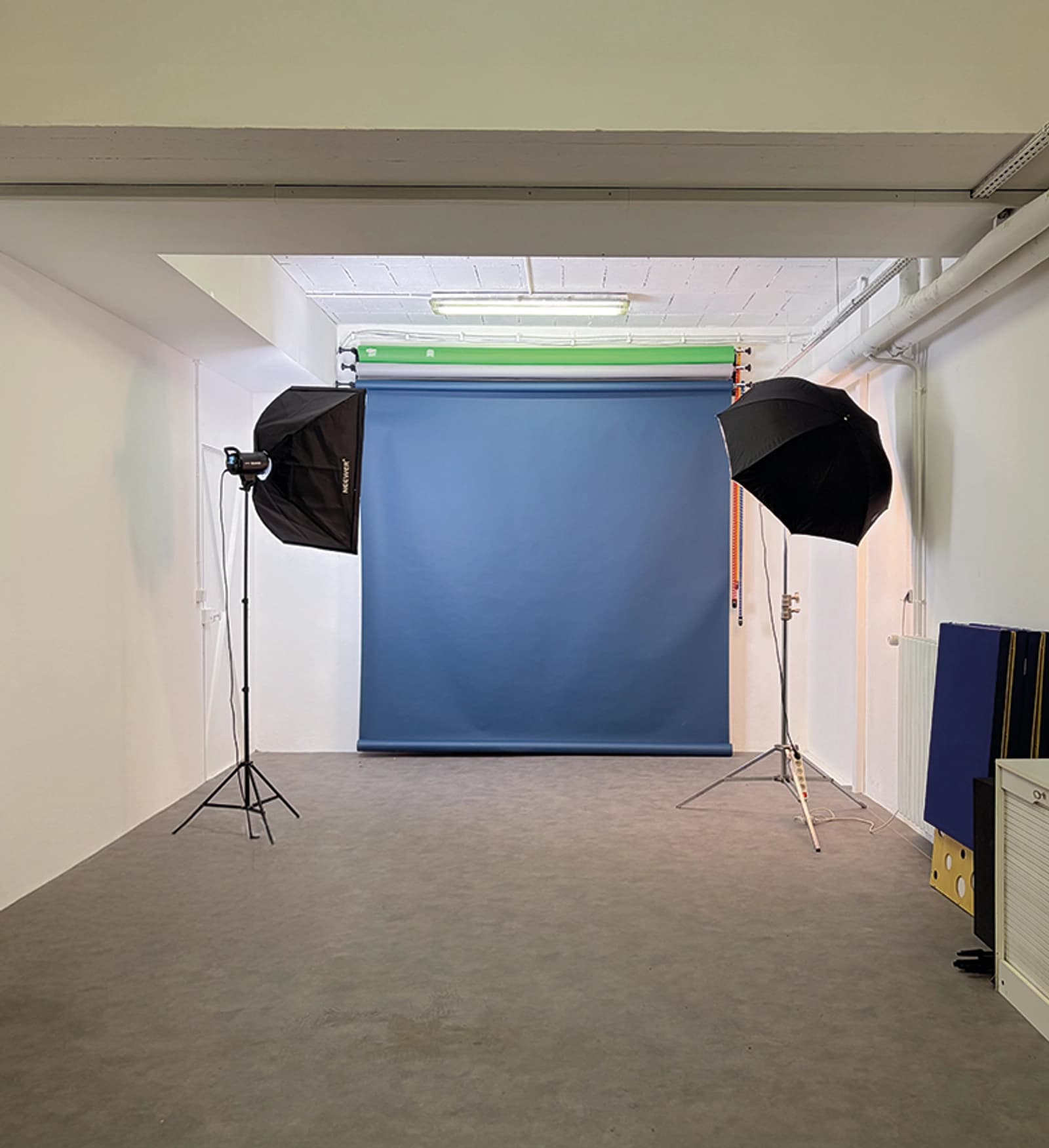 Espace Studio Photo & Vidéo - Plateau 50m2 / Shooting, Podcast, Interview  - 0