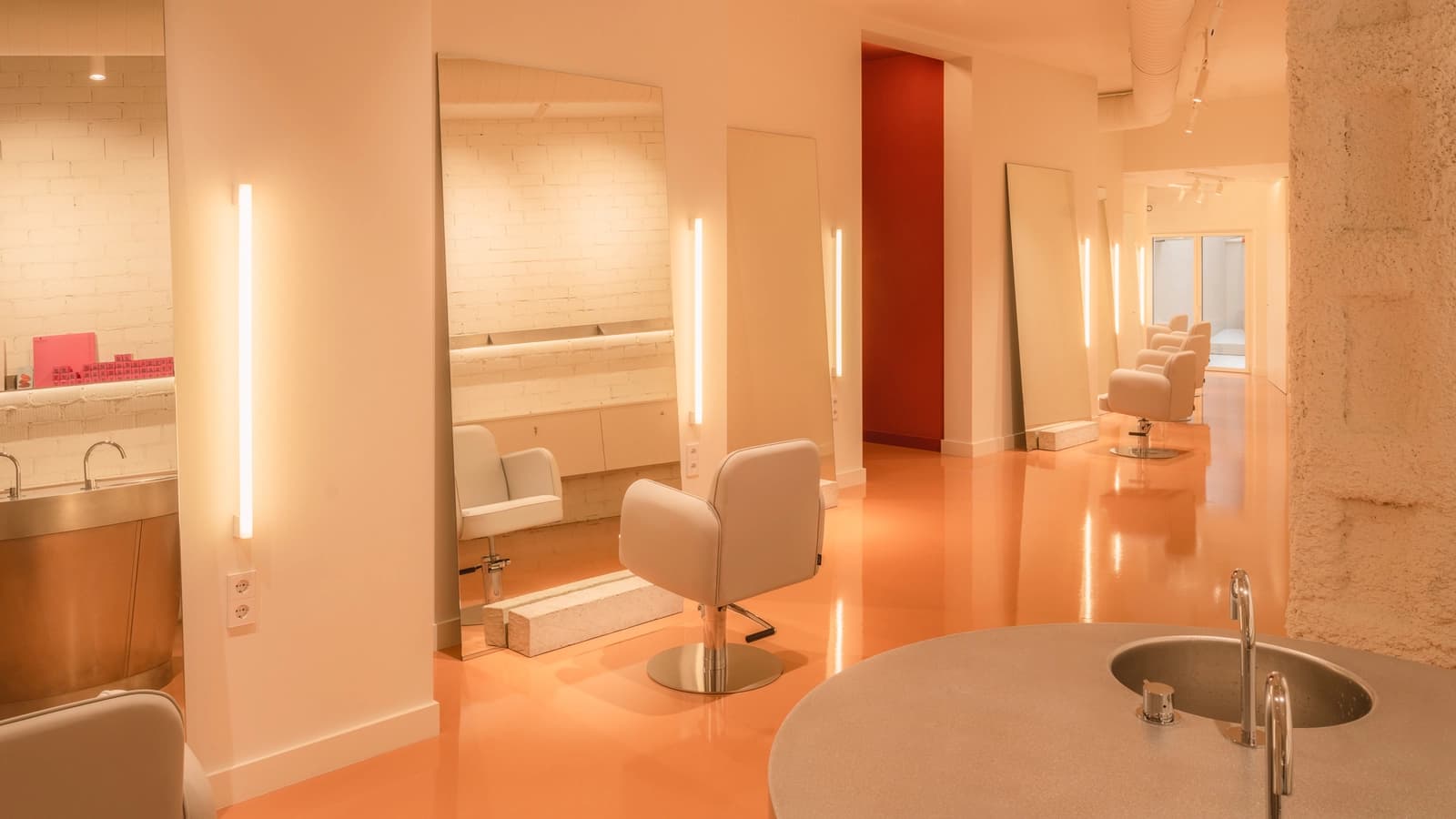 Espacio Espacio de diseño para belleza, cabello y arte - 0