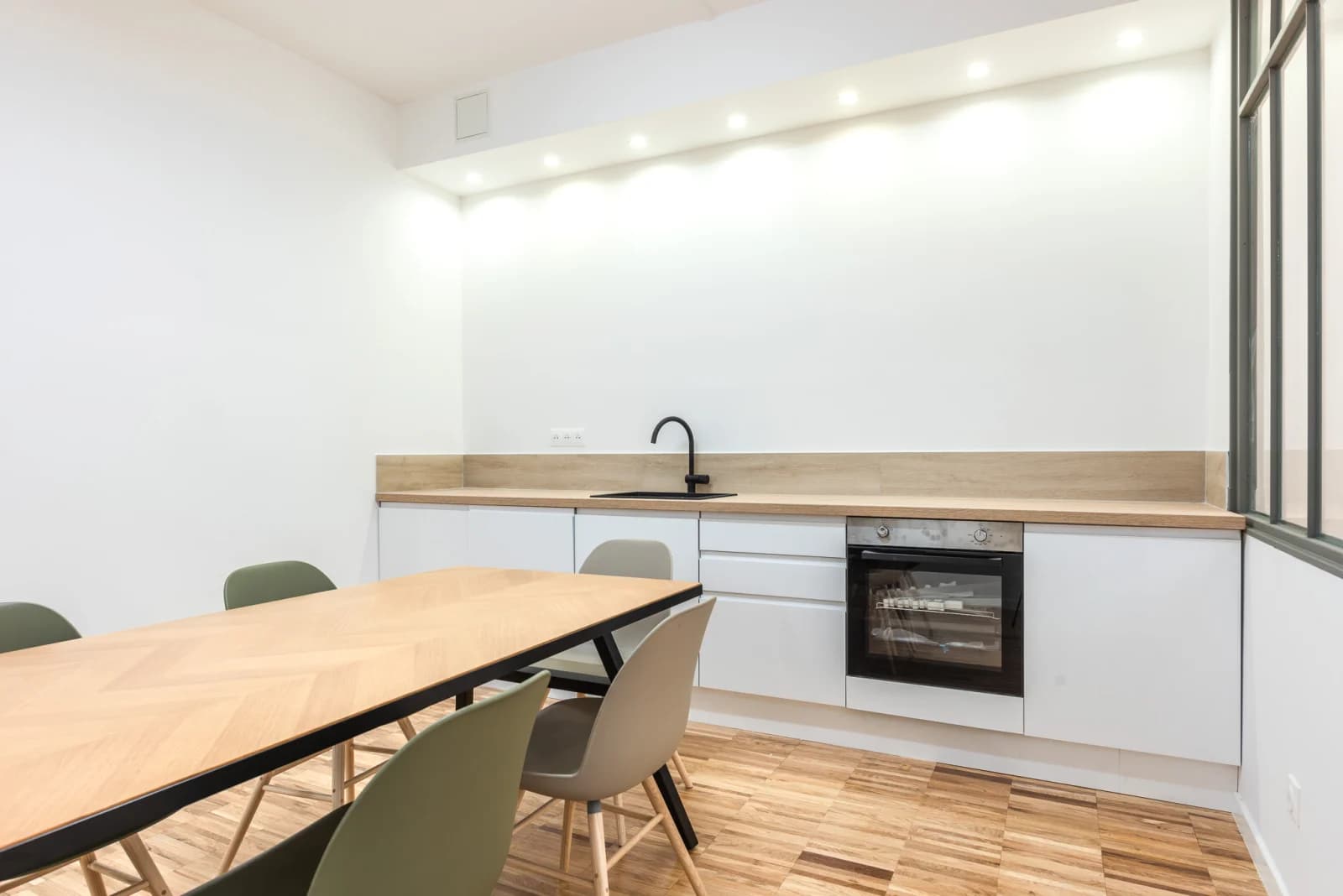 Espace Espace moderne et très lumineux - 4