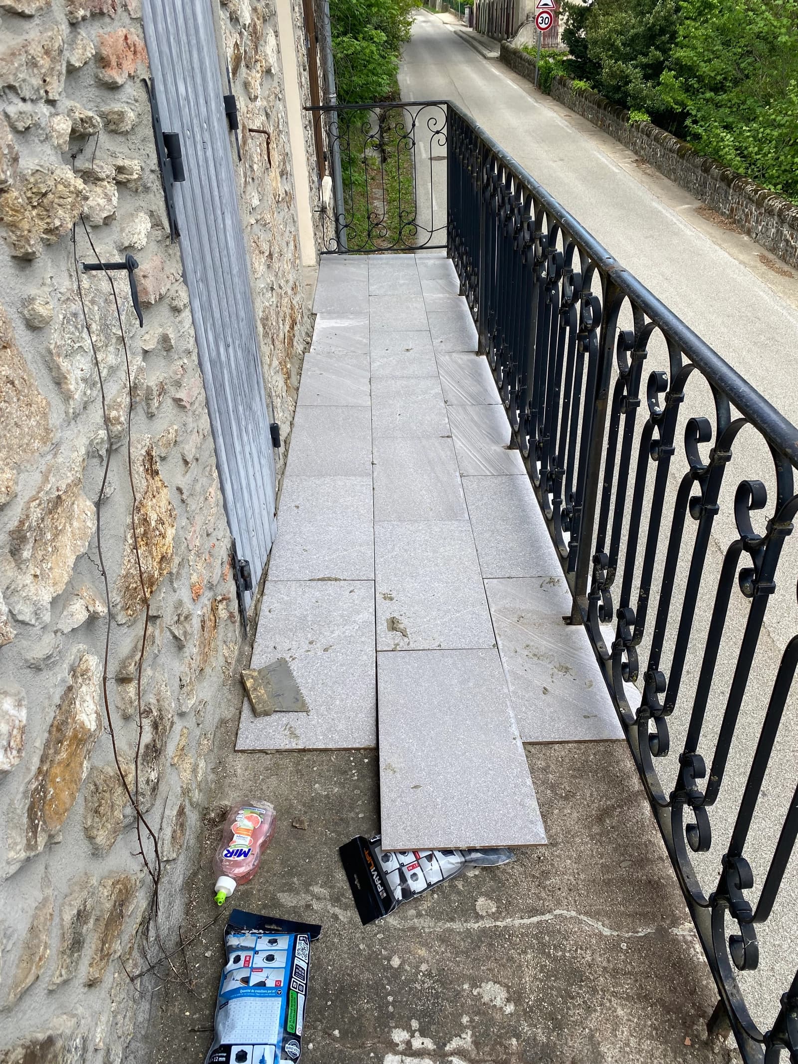 Space Mas des Cévennes under renovation, old stone hotel - 4