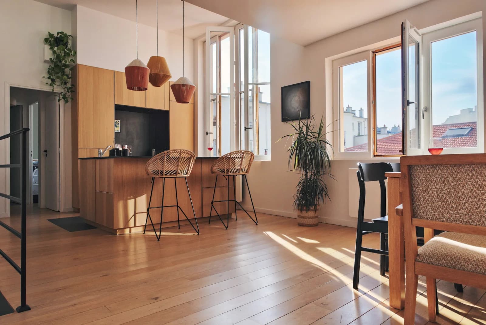 Espace Duplex lumineux aux grands volumes - 5