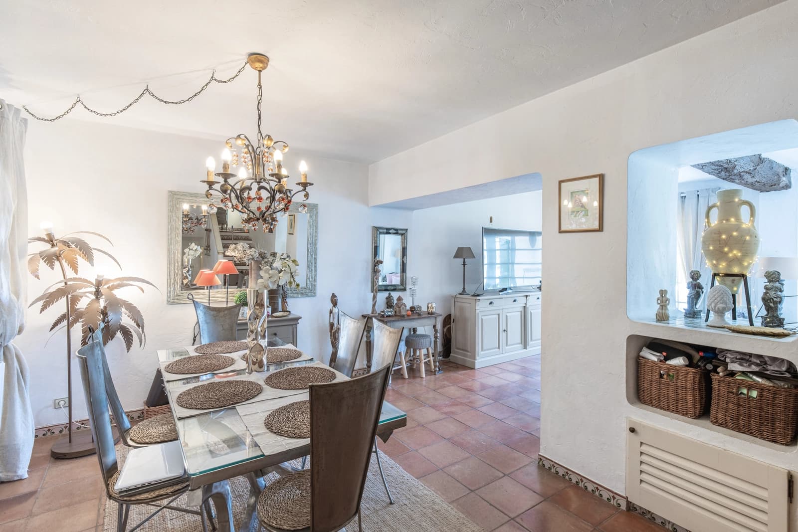 Comedor en Cannes: encantadora villa con piscina y vistas al mar - 1