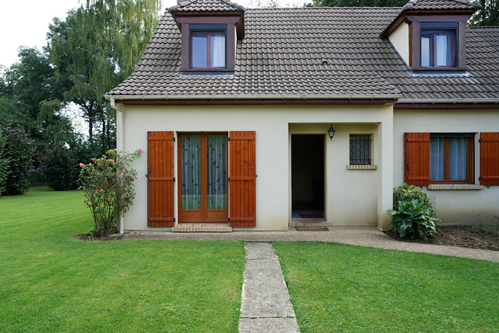 Espace Pavillon familial avec un grand jardin en limite de forêt - 2
