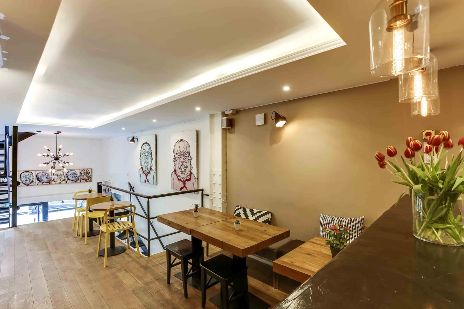 Meeting room in Cosy Concept Store in the Heart of Île Saint-Louis - 1