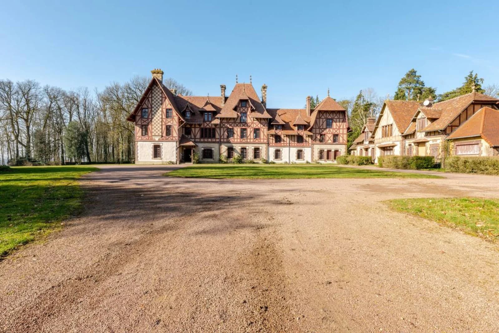 Space Exceptional manor house in the heart of the Parc Régional du Perche, 1h30 from Paris - 4