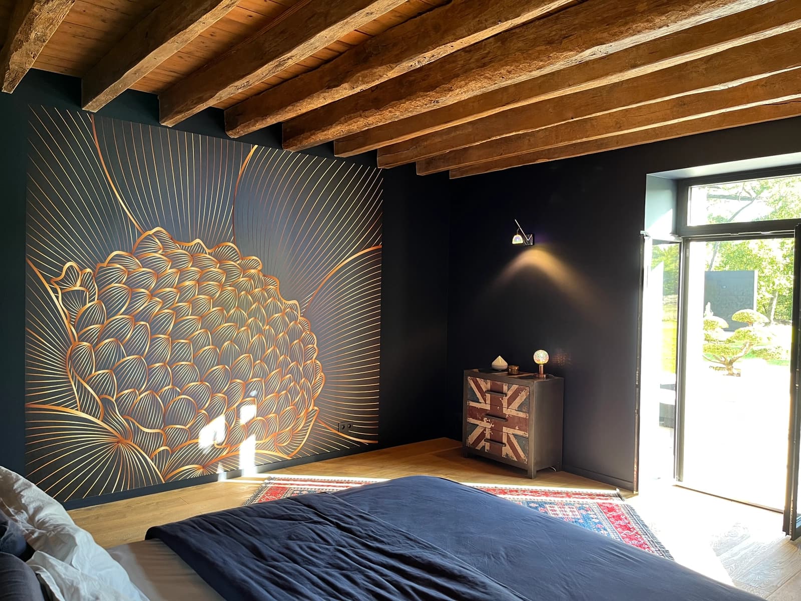 Bedroom in Superb old house renovated with care and taste - 1