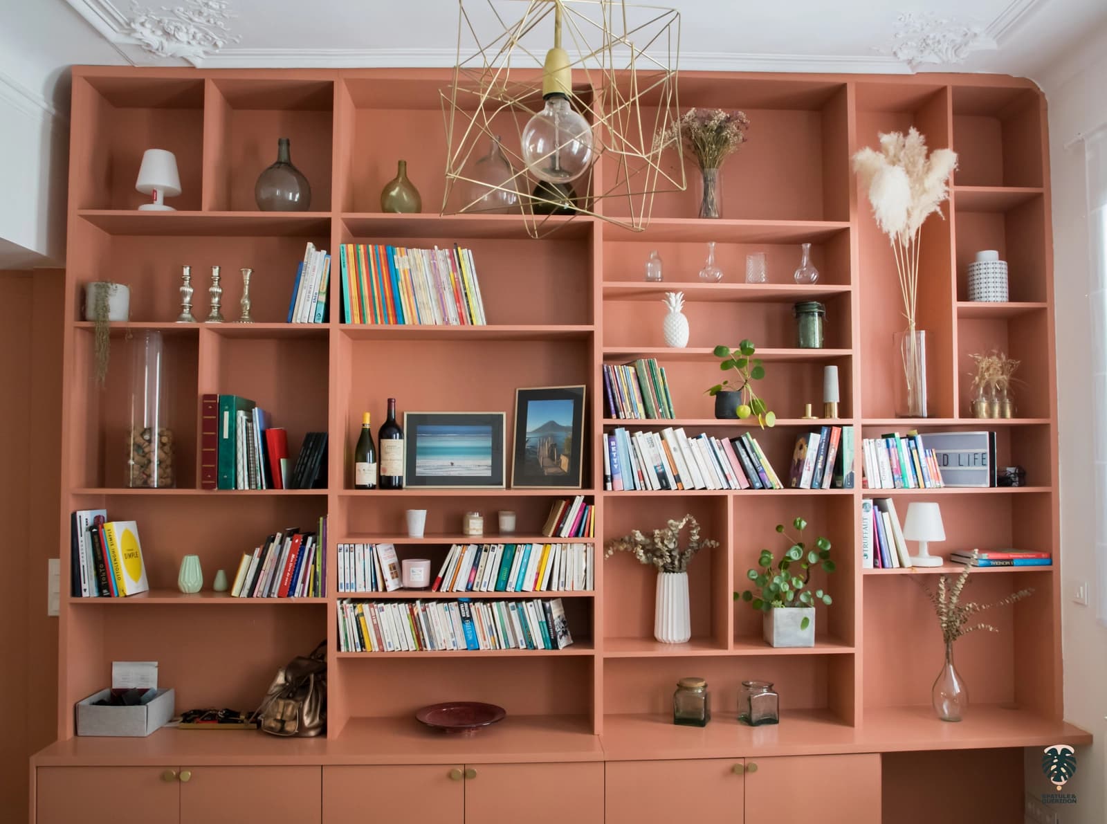 Sala en Vasta residencia colorida (PMC), un lugar lleno de vida - 1