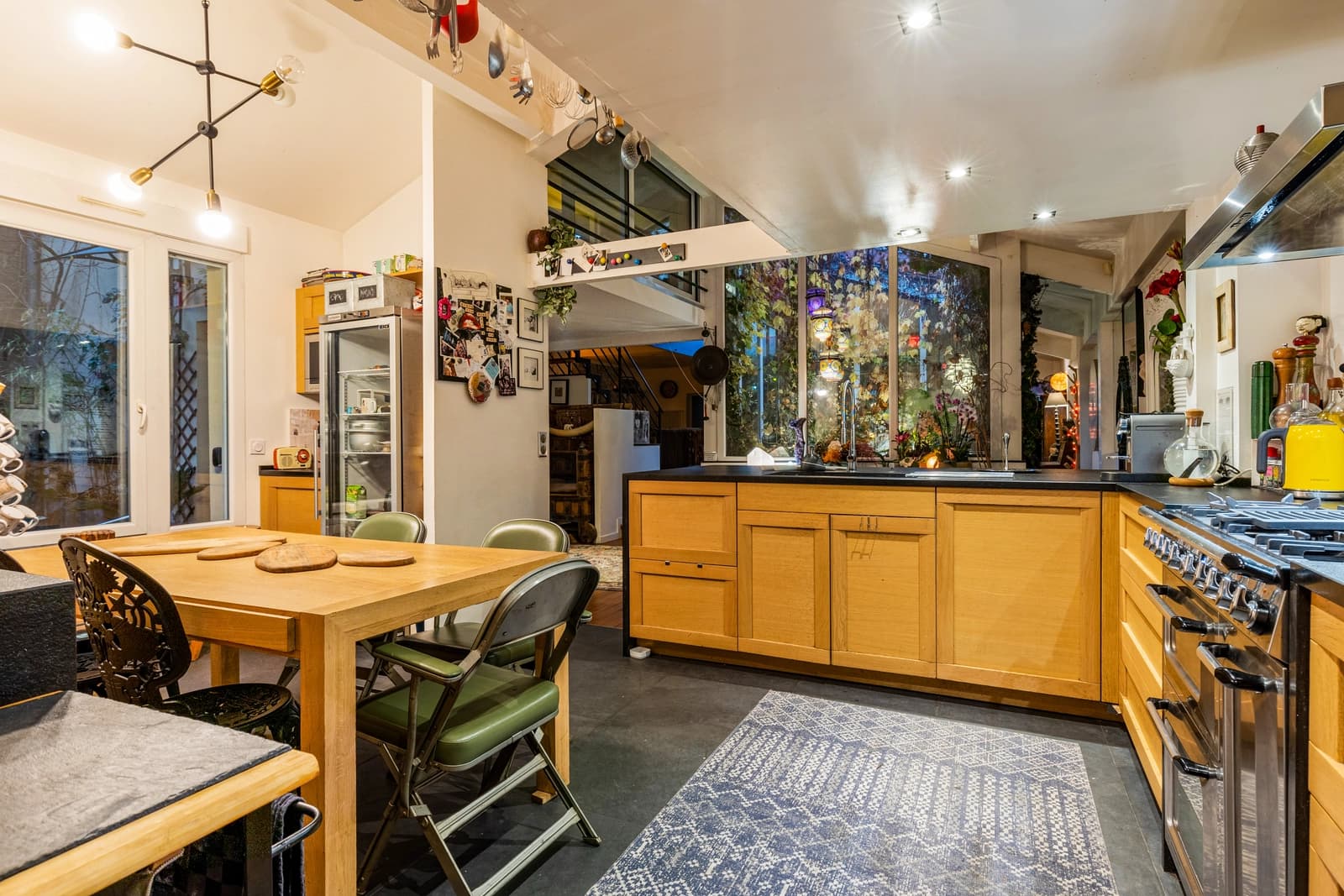 Kitchen in The Porte de Montreuil loft house - 1