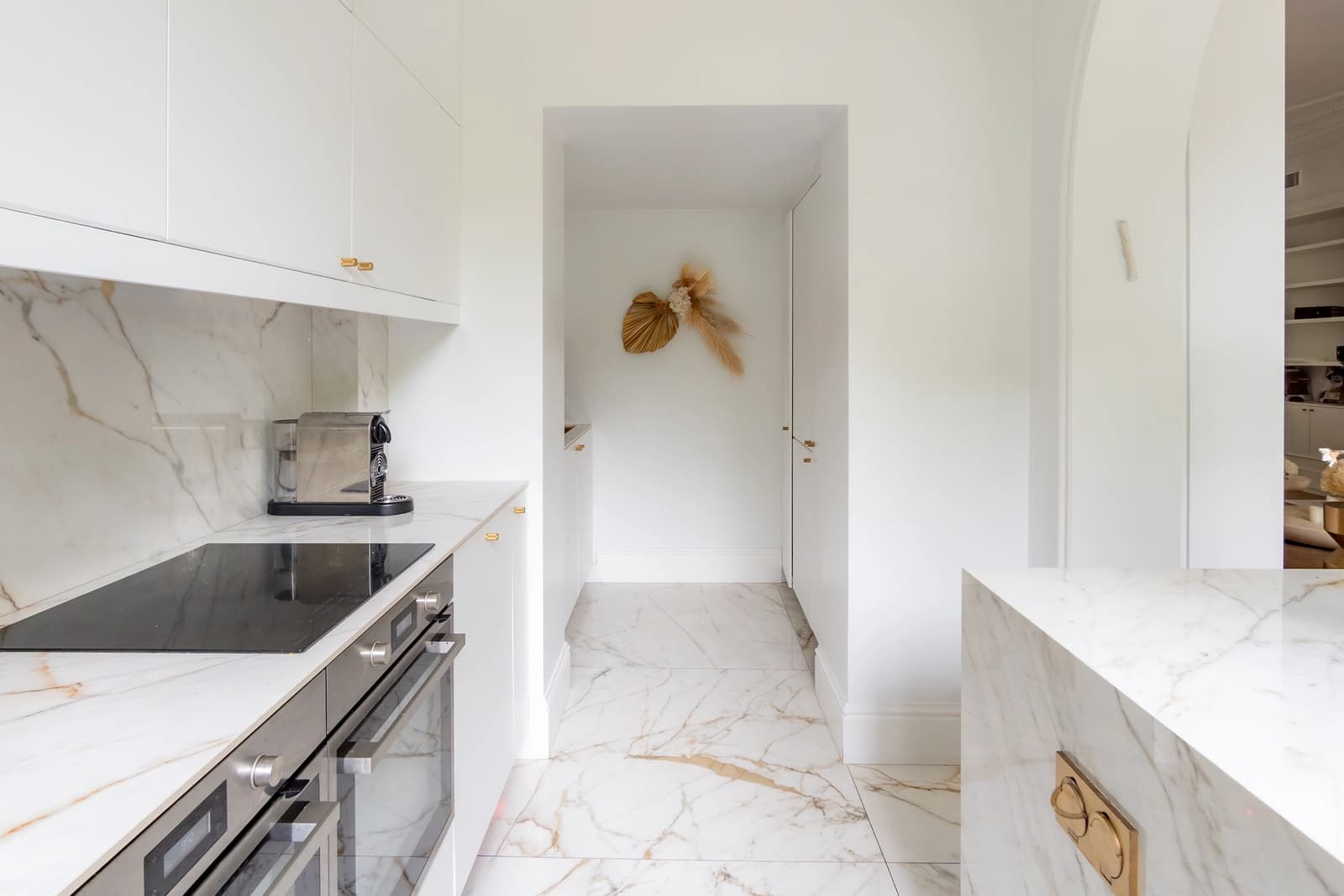 Space Haussmann apartment in Paris with garden - 5