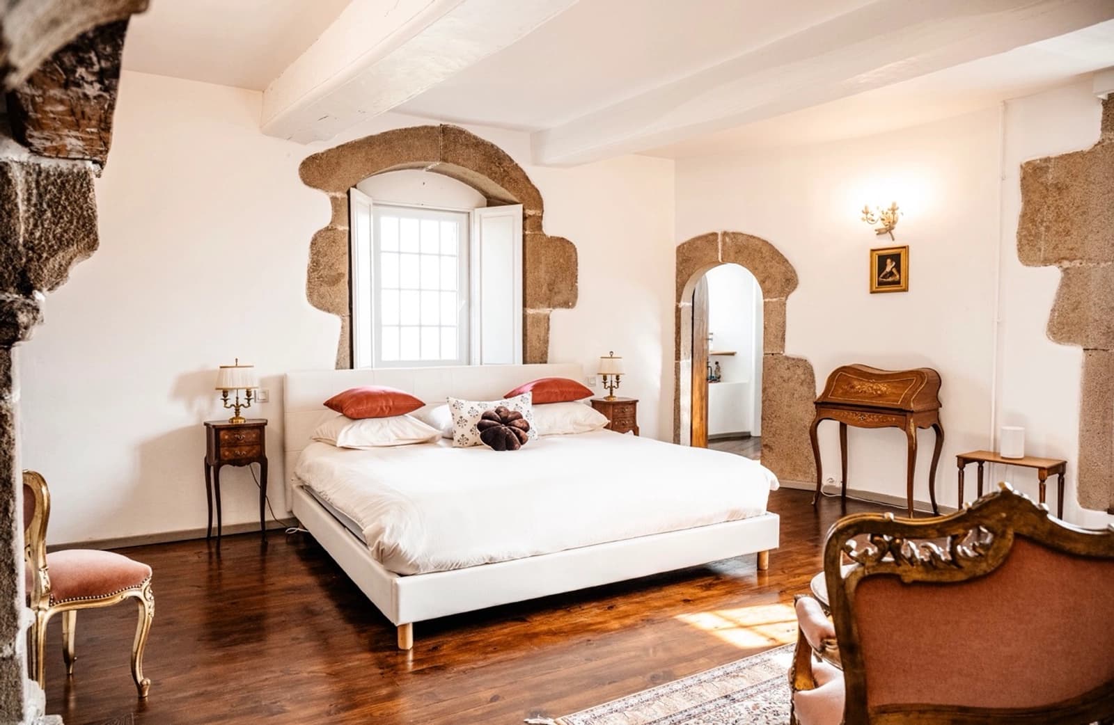 Space Breton Manor Between Land and Sea - 4