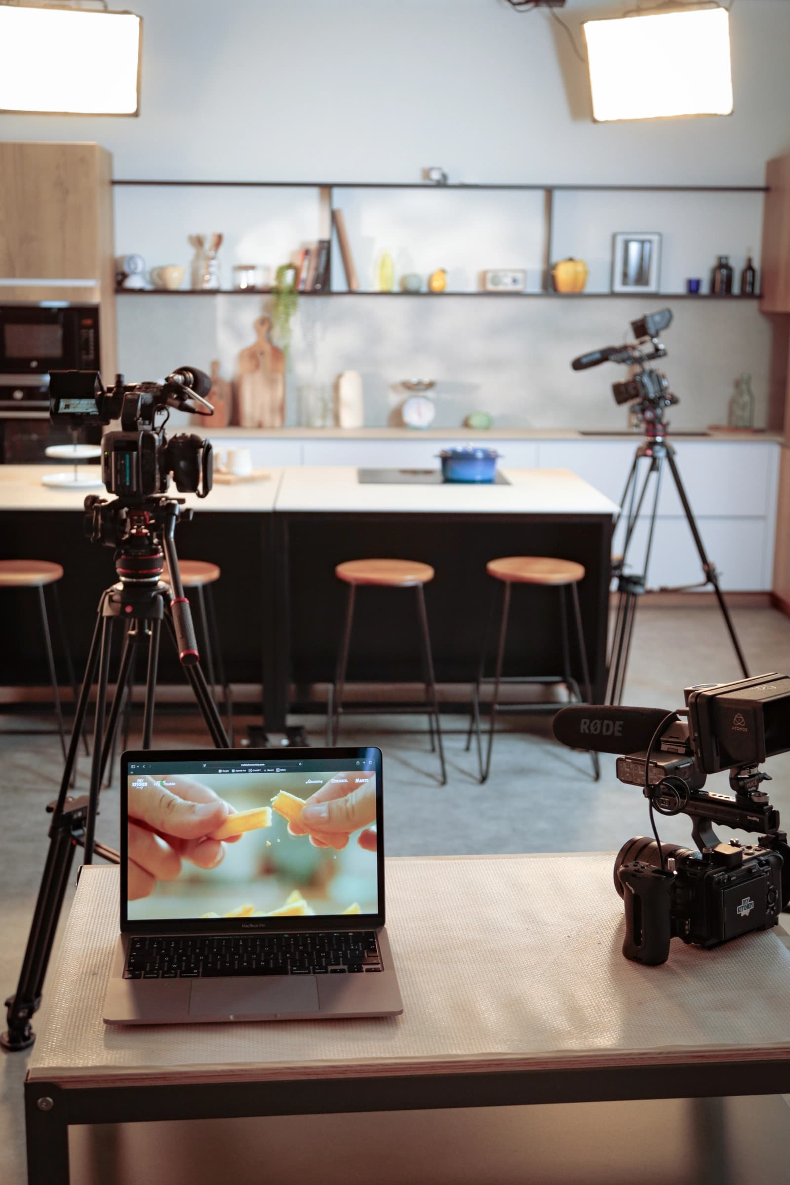 Space Video and Photo Studio Dedicated to Culinary Arts - 1