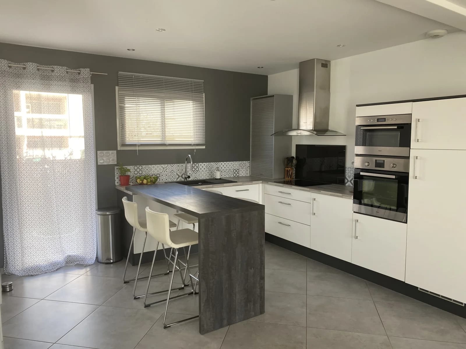 Kitchen in A cosy home in the south of France - 1