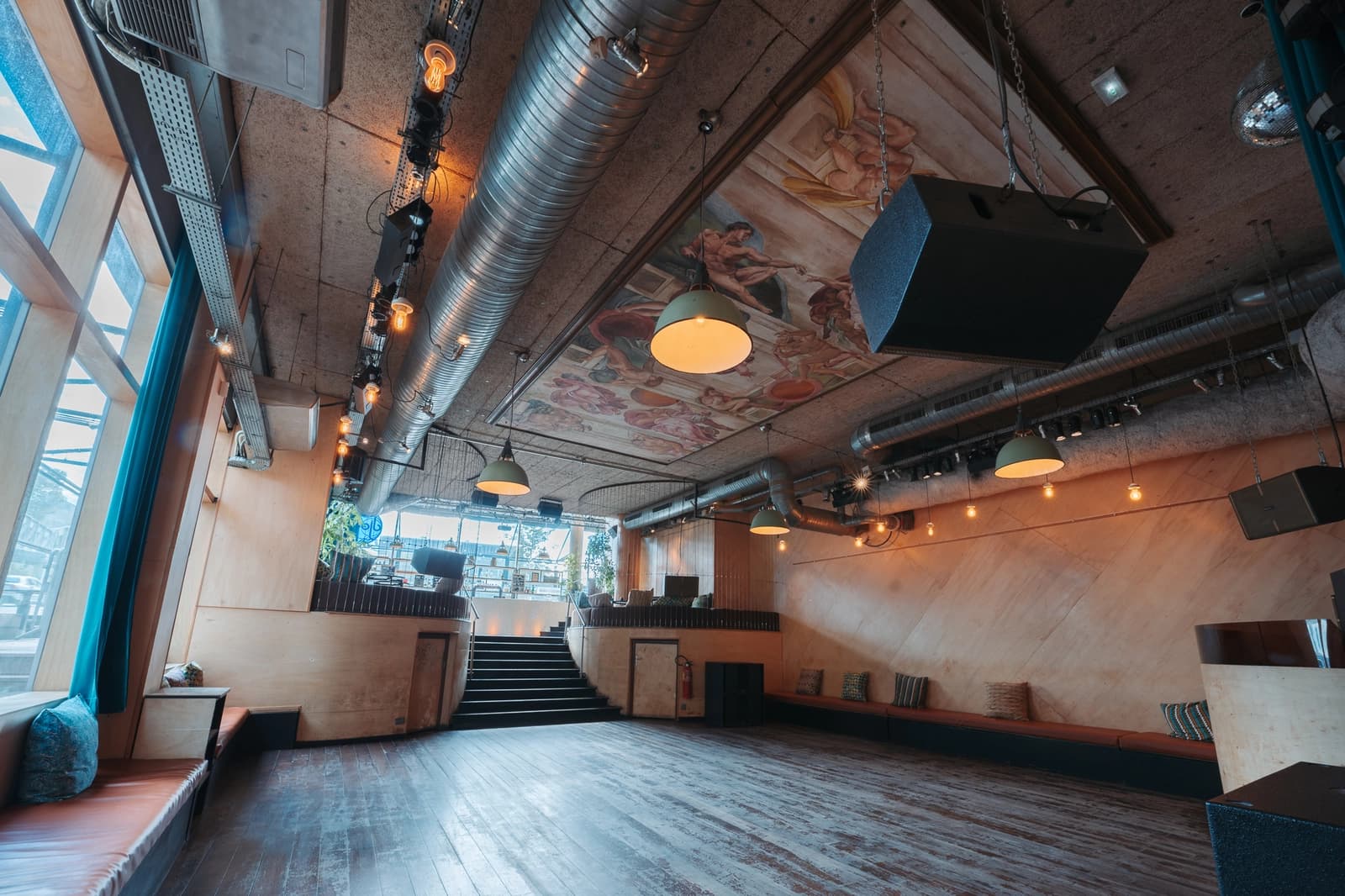 Space A spacious New York Baroque loft - 3