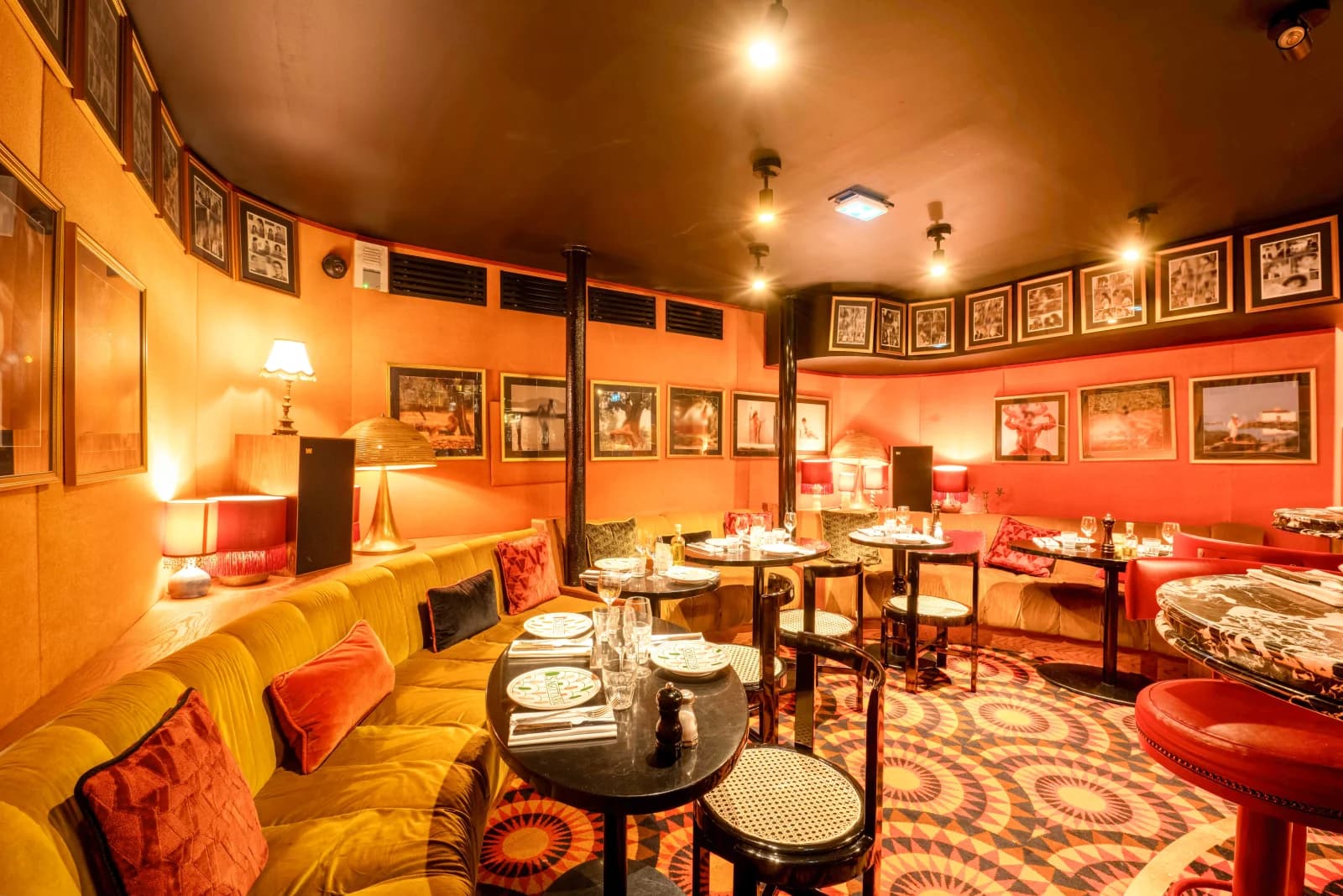 Espace Restaurant italien à la décoration atypique - 5