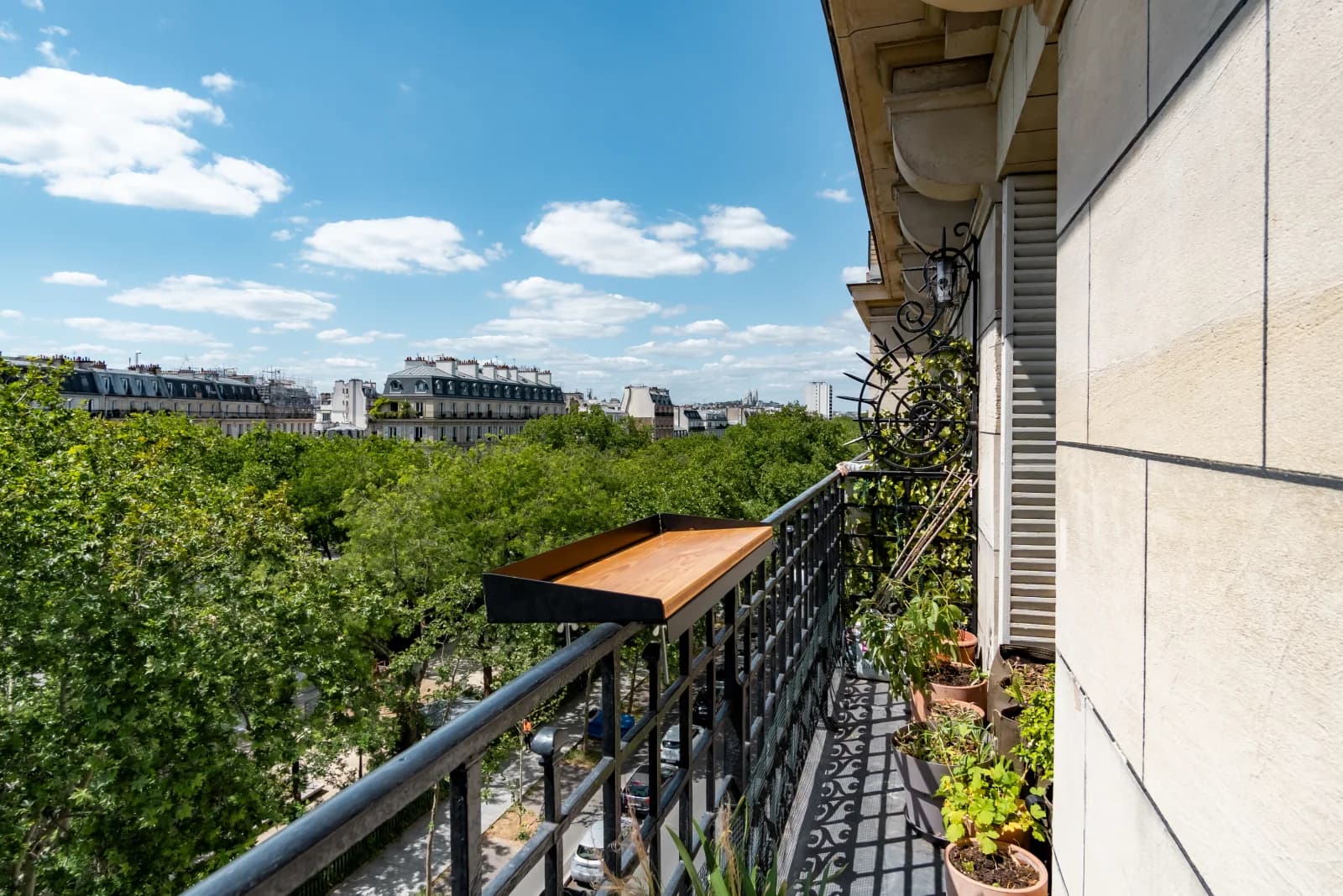 Space Parisian apartment, refined and poetic - 4