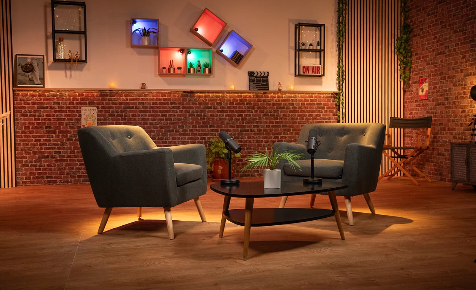 Space Photo Studios / Video / Podcasts / Interviews / Broadcasts - 0