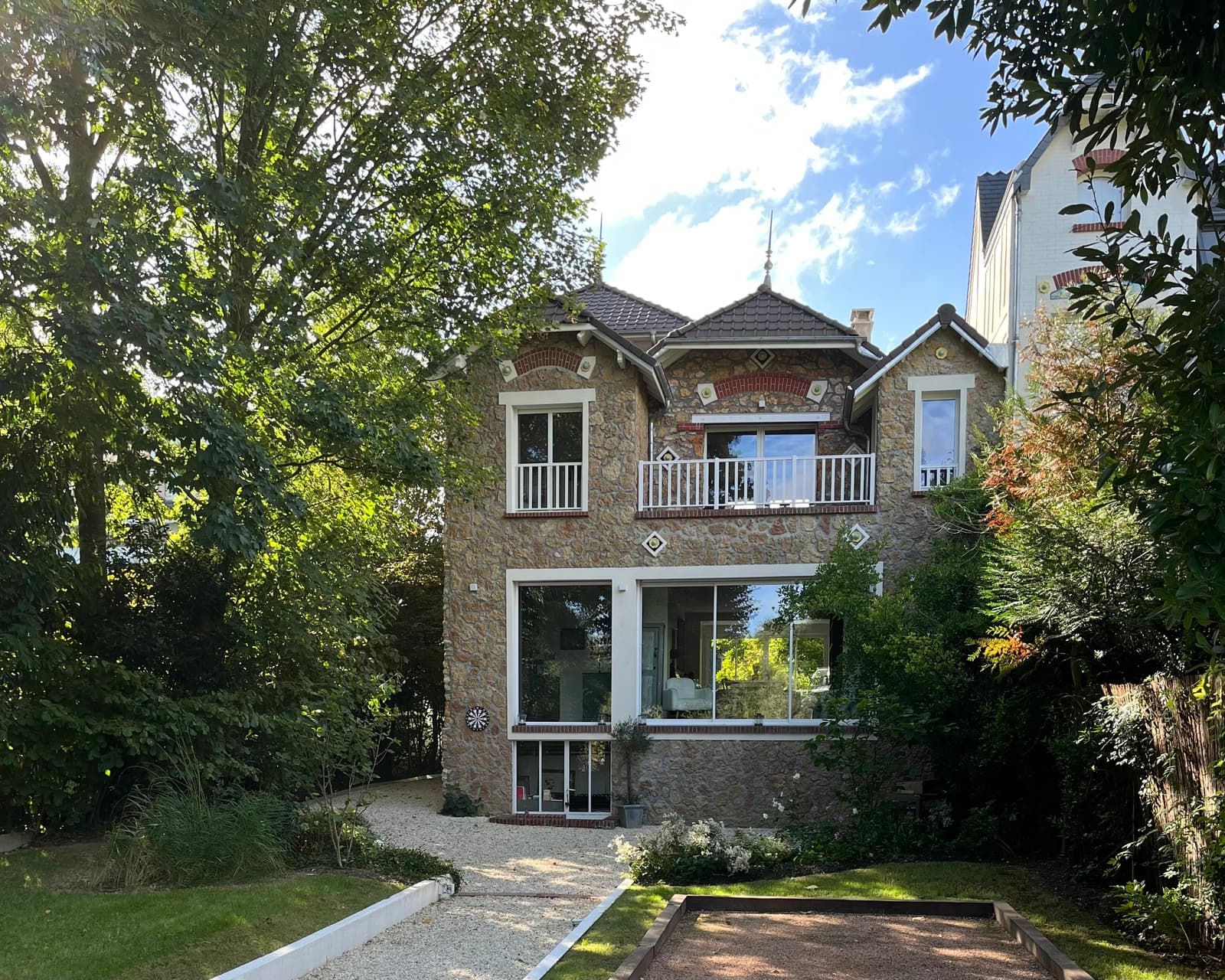 Espace Cottage en bord de Seine-lumineux et atypique  - 0