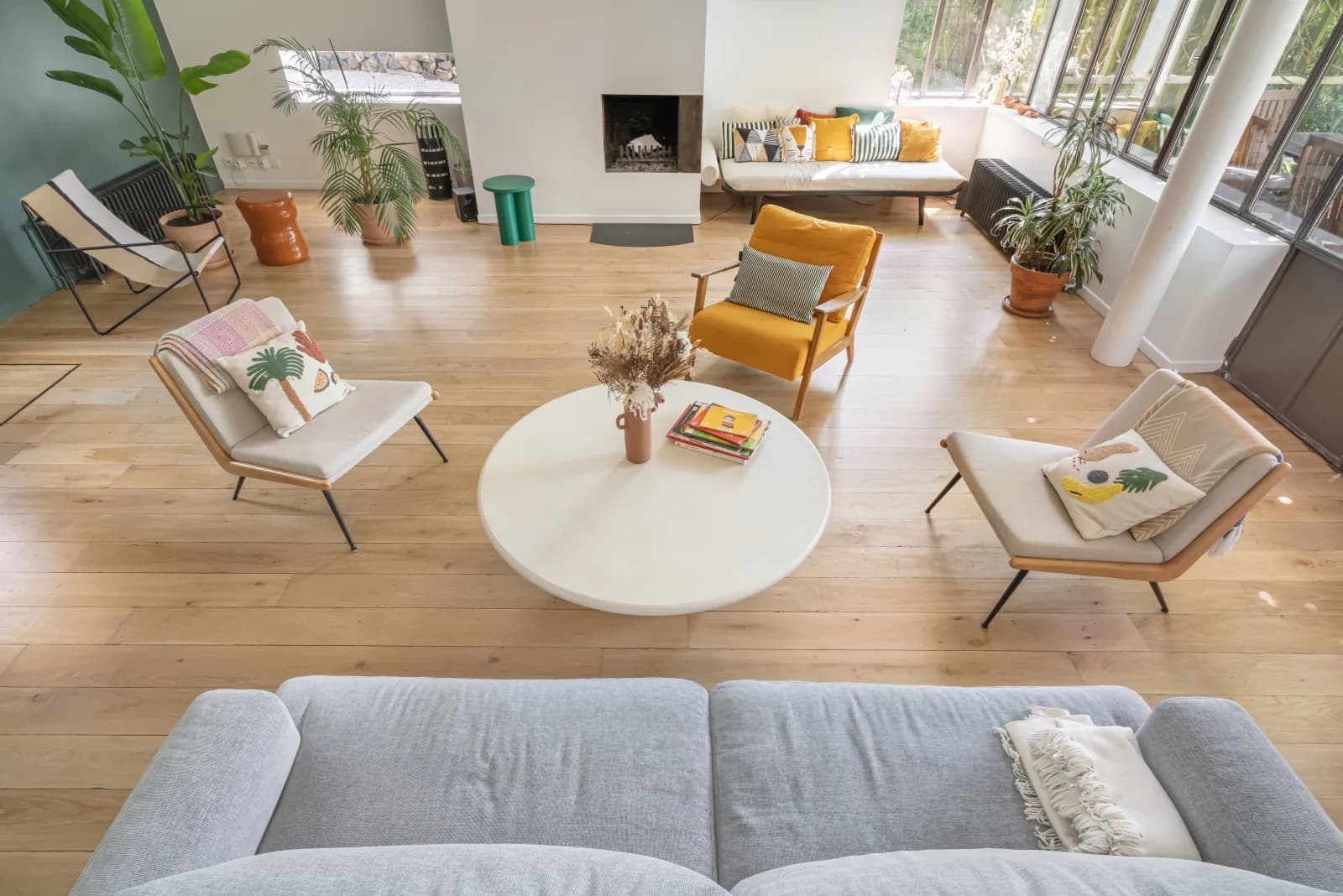 Maison d'architecte rénovée avec un grand jardin