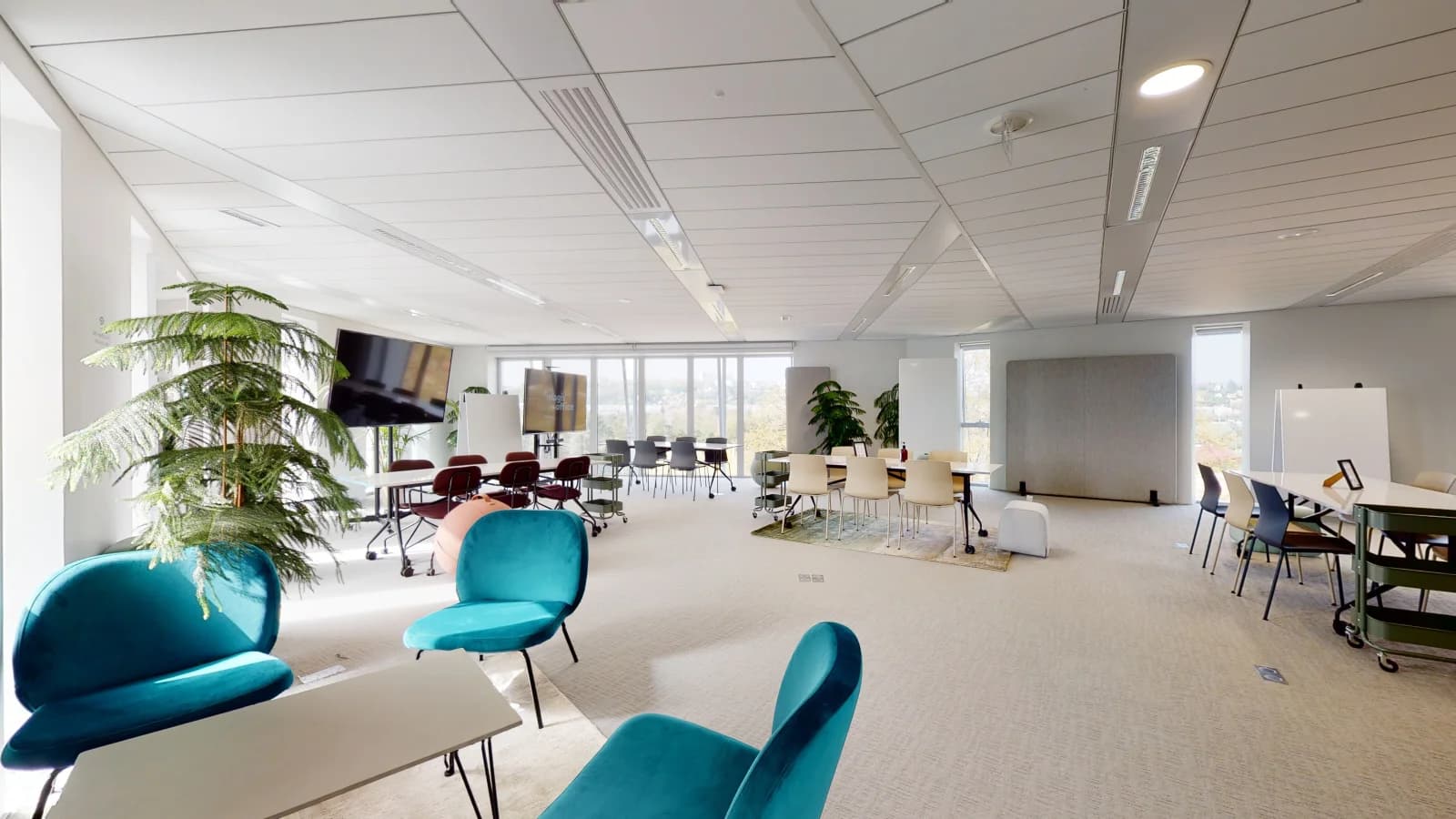 Space Conference room - 0