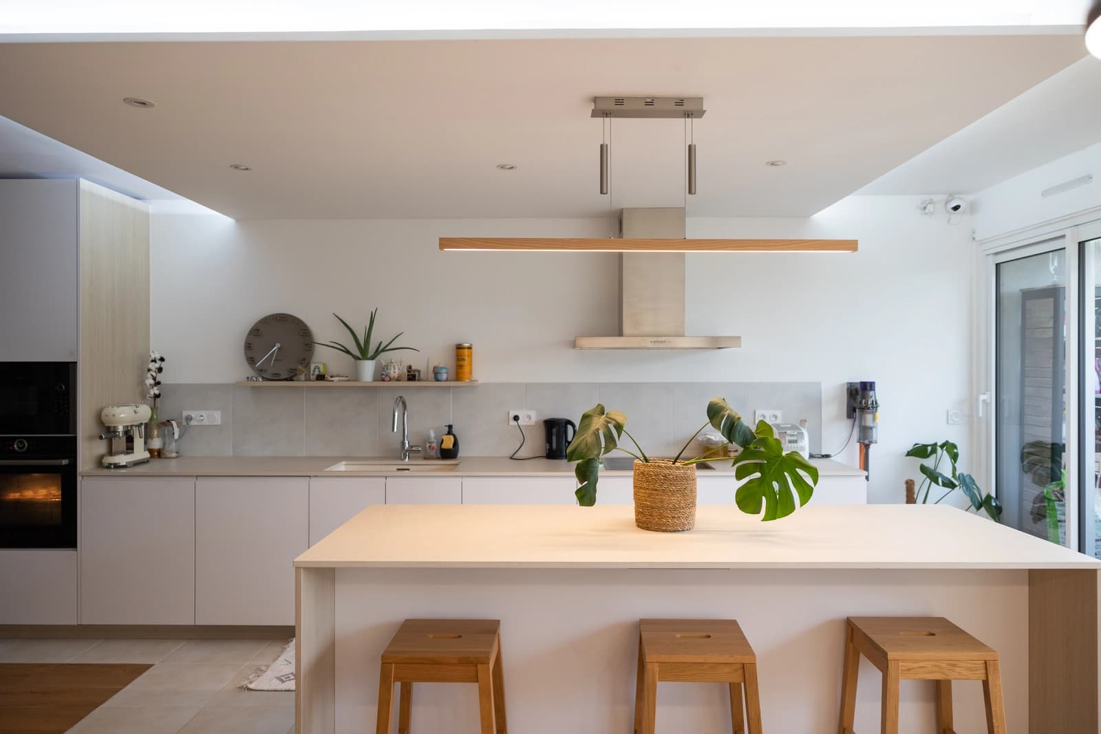 Space Bright modern apartment with terrace - 0