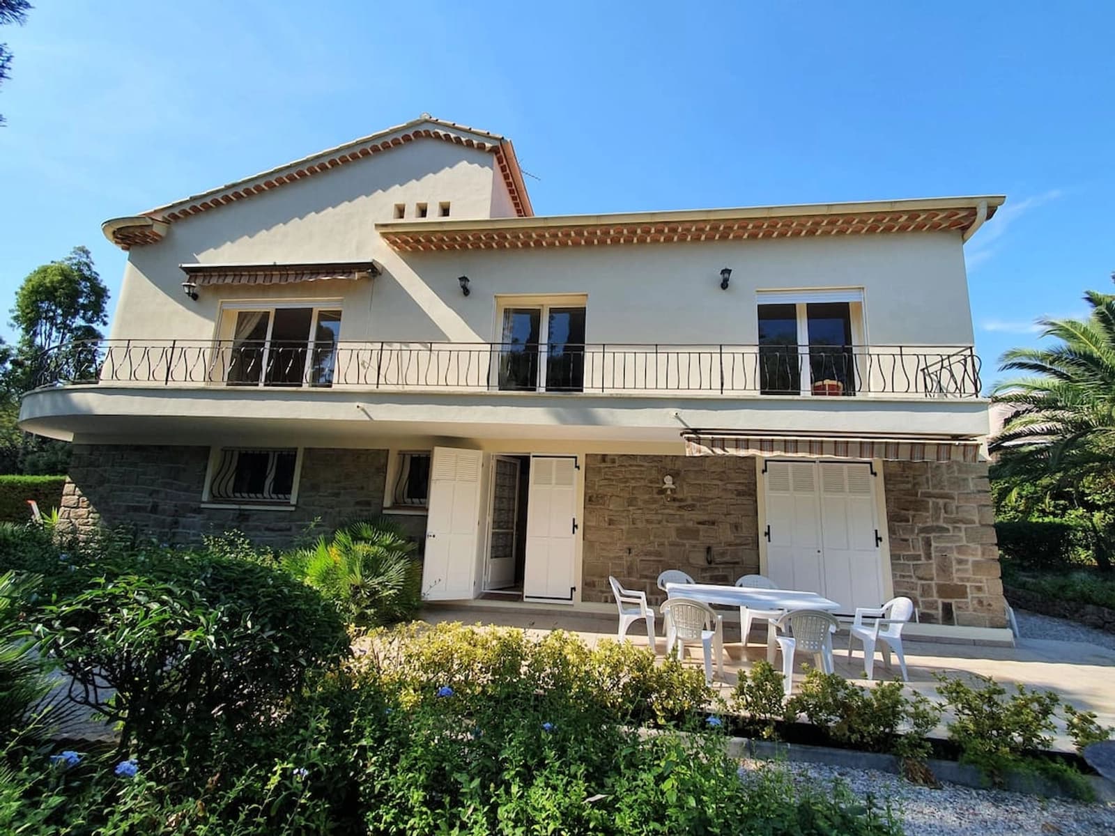 Port Santa Lucia: villa paisible, un havre de sérénité