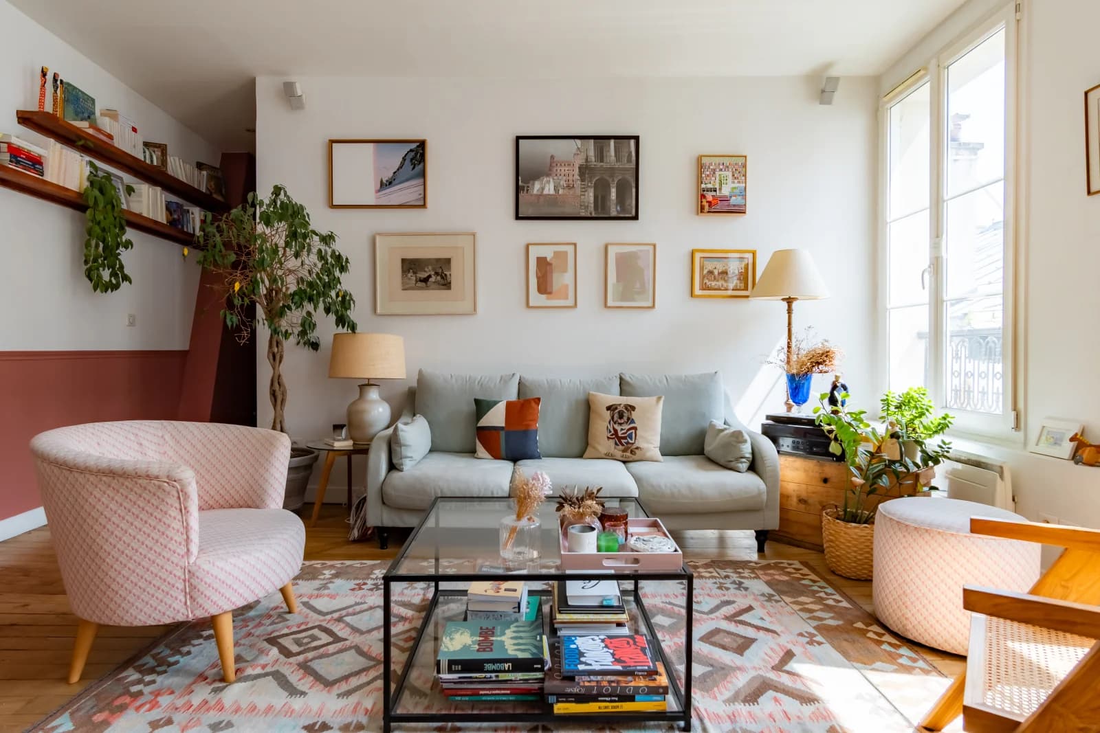 Appartement calme et chaleureux Paris 10e