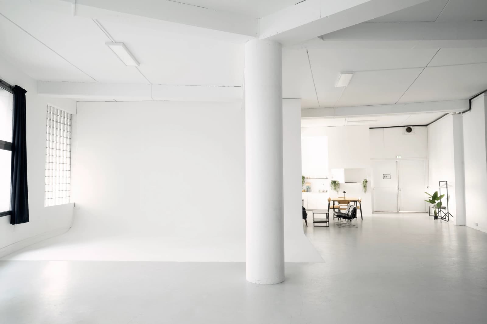 Space Studio 200m2 in the 11th arrondissement - 1