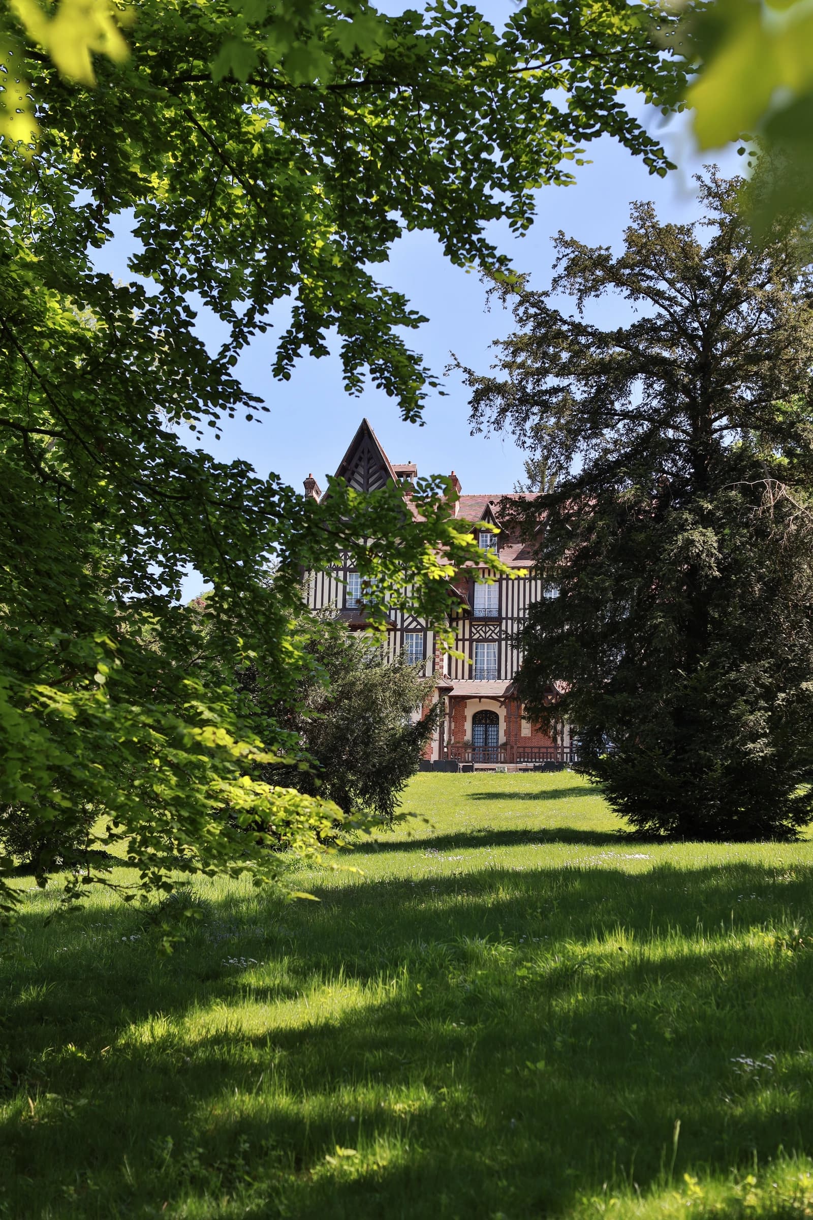 Espace Grand manoir anglo-normand + parc de 7 hectares à 30 min de Paris - 1