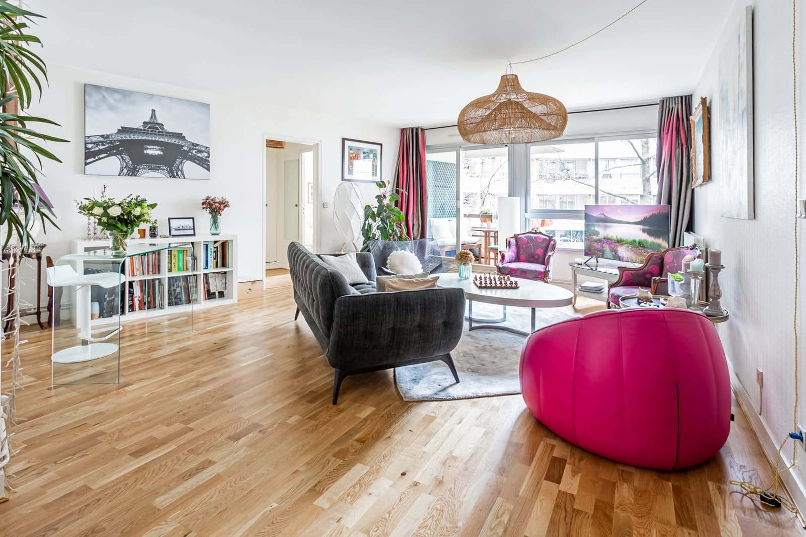 Space Spacious & unusual apartment - 4
