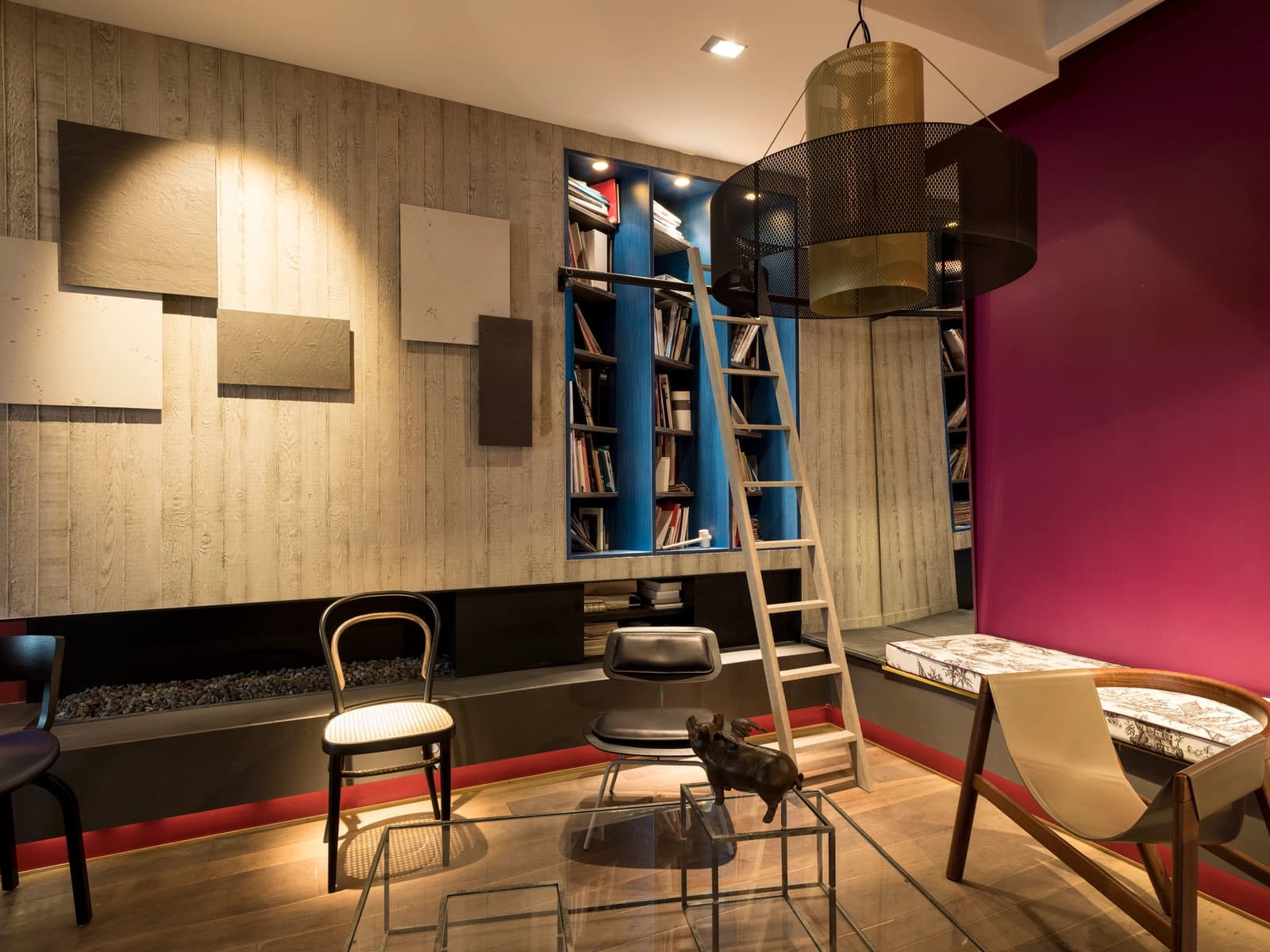 Espace Un loft parisien vibrant et joyeusement coloré - 4