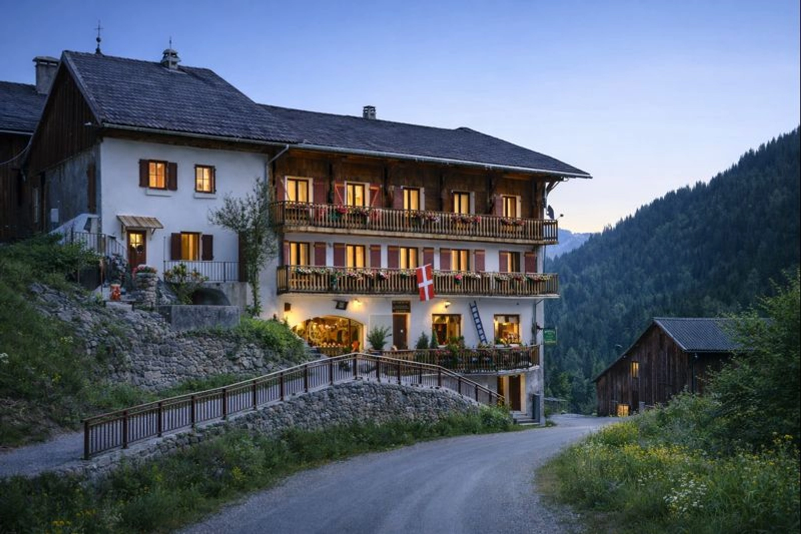 Space Historic Alpine Chalet – Large versatile venue for filming and events - 1