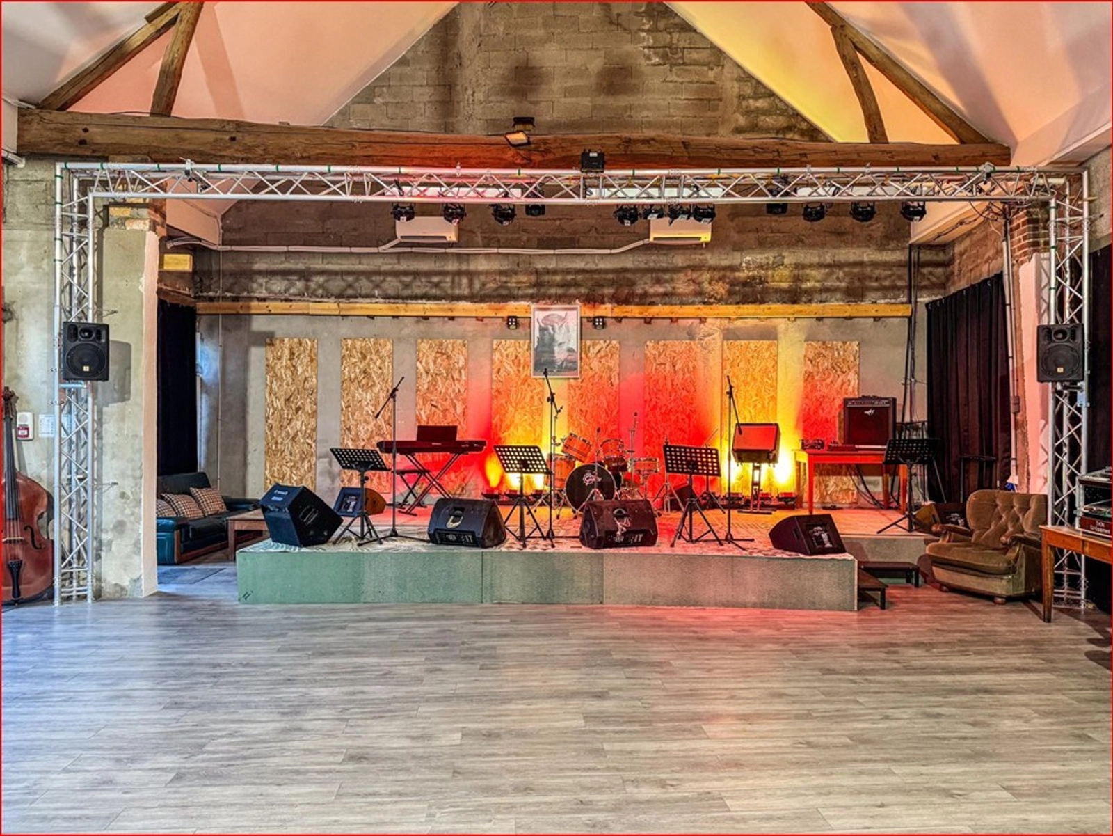 Espace Salle de spectacle, 145m2 - 2
