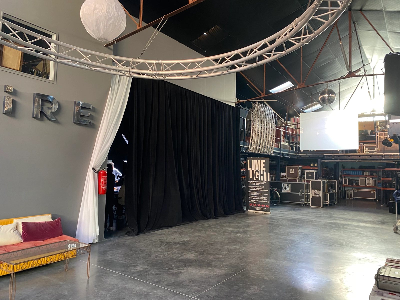 Espace Plateau tournage centre + parking - 4
