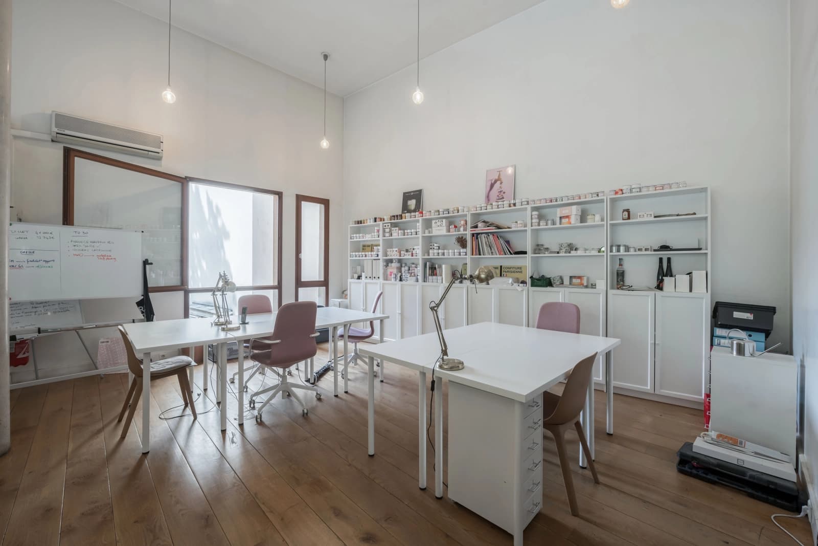 Espace Bel espace atypique et lumineux pour créer - 5