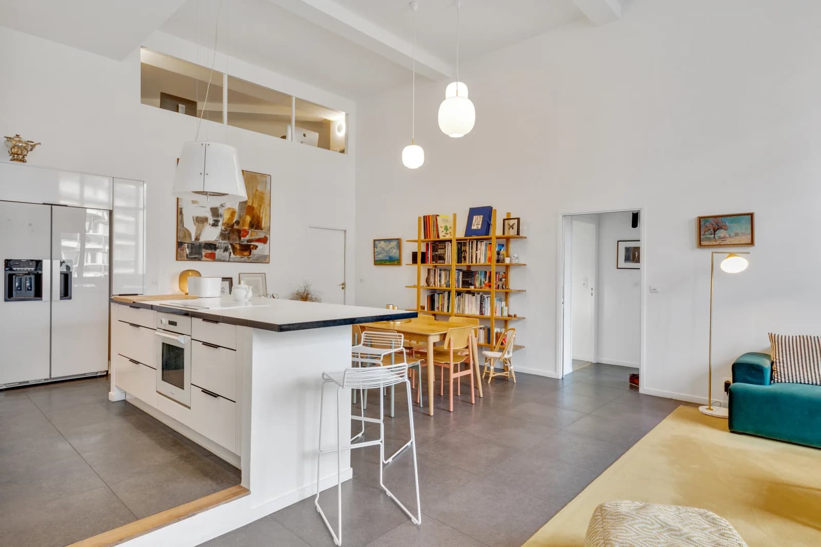 Espace Appartement moderne, belle hauteur sous plafond (4m) - 4