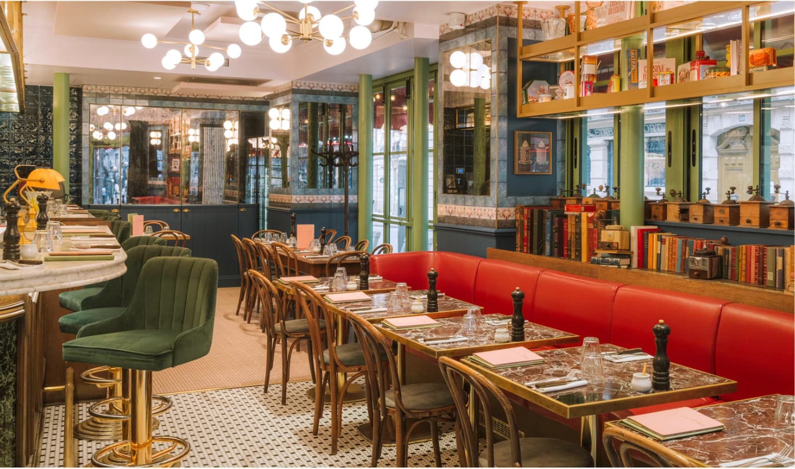 Space Brasserie Bellanger: an exquisitely retro decor - Parisian cafe atmosphere - 2