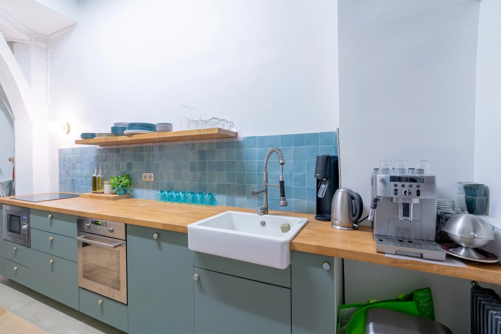 Espace Maison du 9ème avec belle hauteur sous plafond - 5