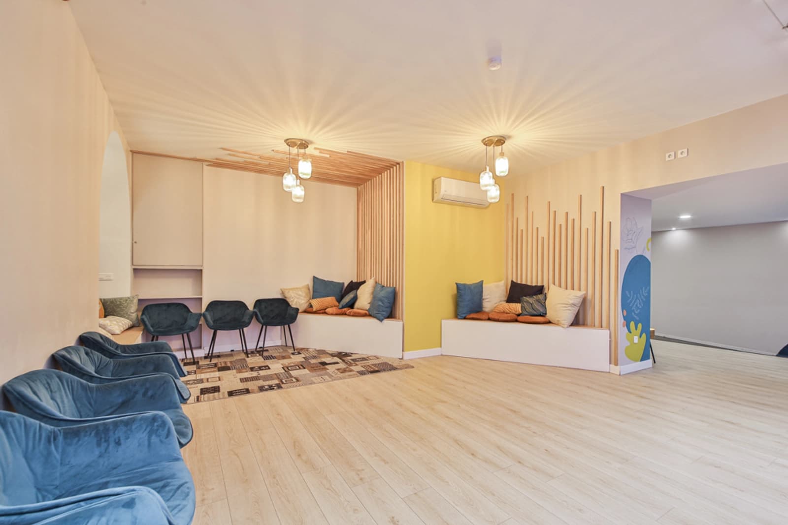 Space Modern training and meeting room - 4