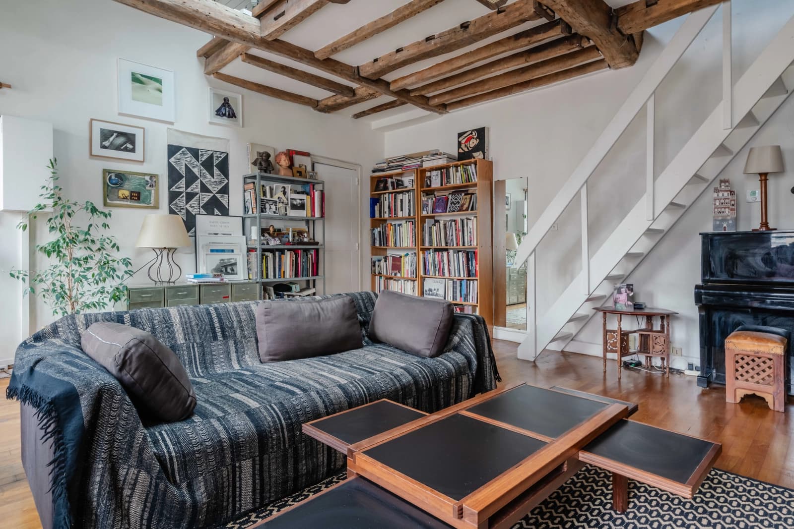 Espace Loft sous les toits, un charme mansardé unique - 4