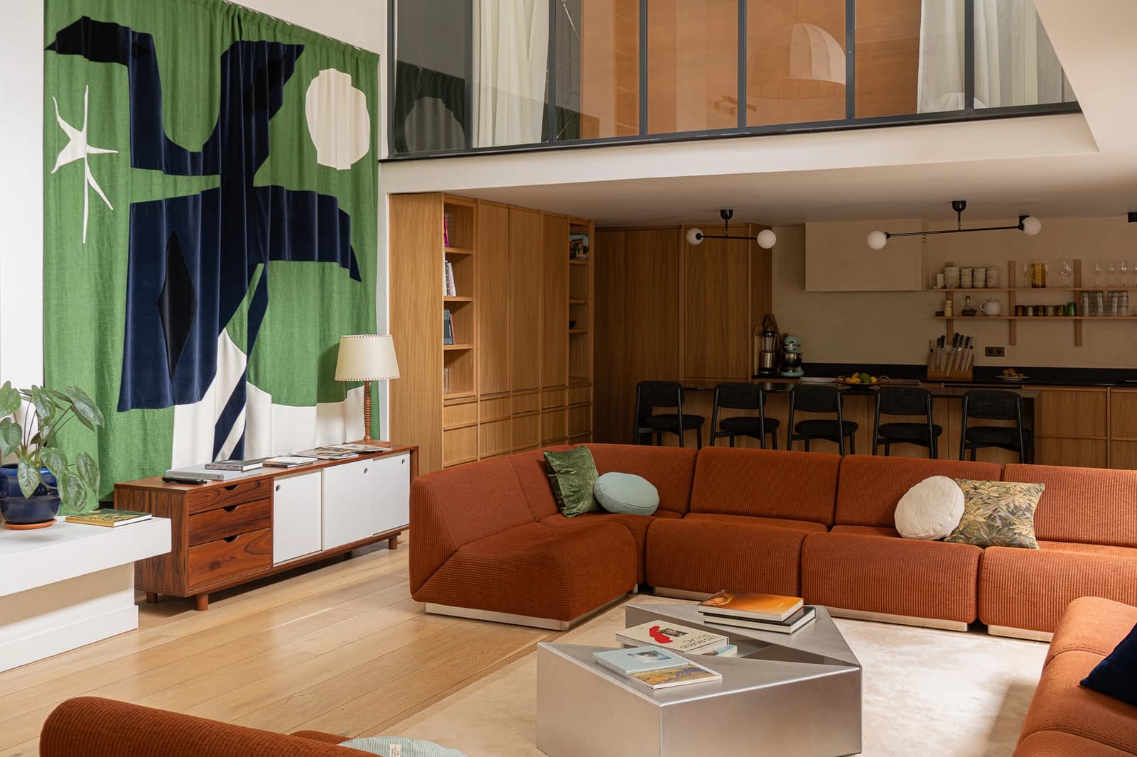 Space Parisian loft in the heart of the 10th arrondissement of Paris - 2