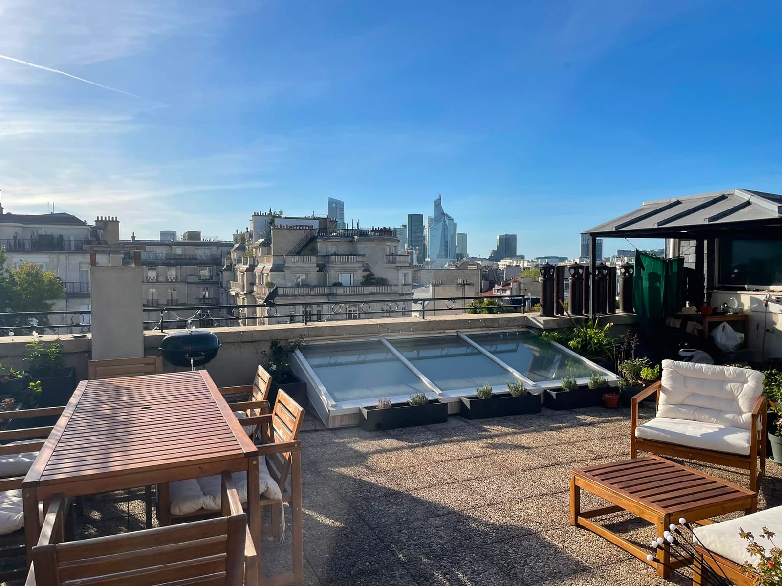 Space Bright family apartment with a 75 m² vegetated rooftop - 2