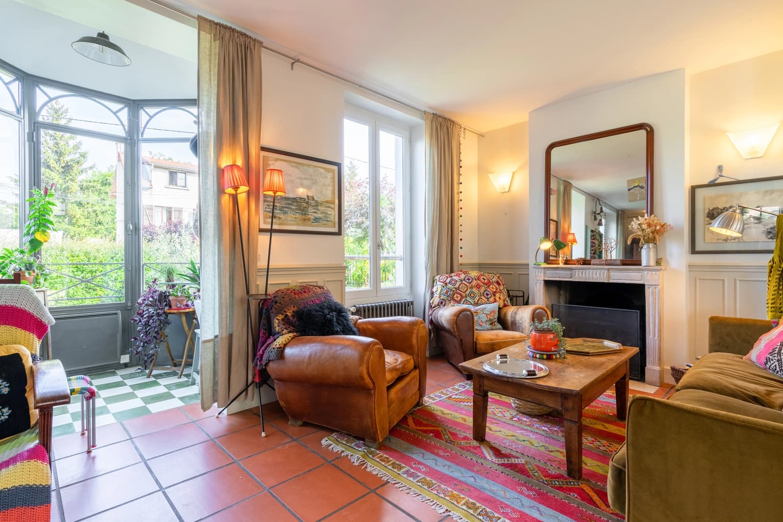 Living room in Vintage and bohemian chic home in Noisy-le-Grand - 1